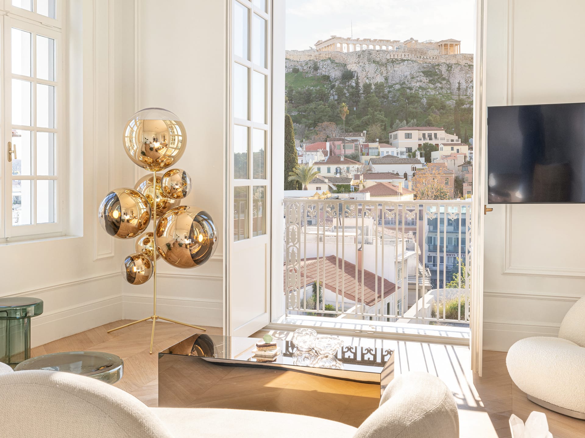 Acropolis Grand Apartment