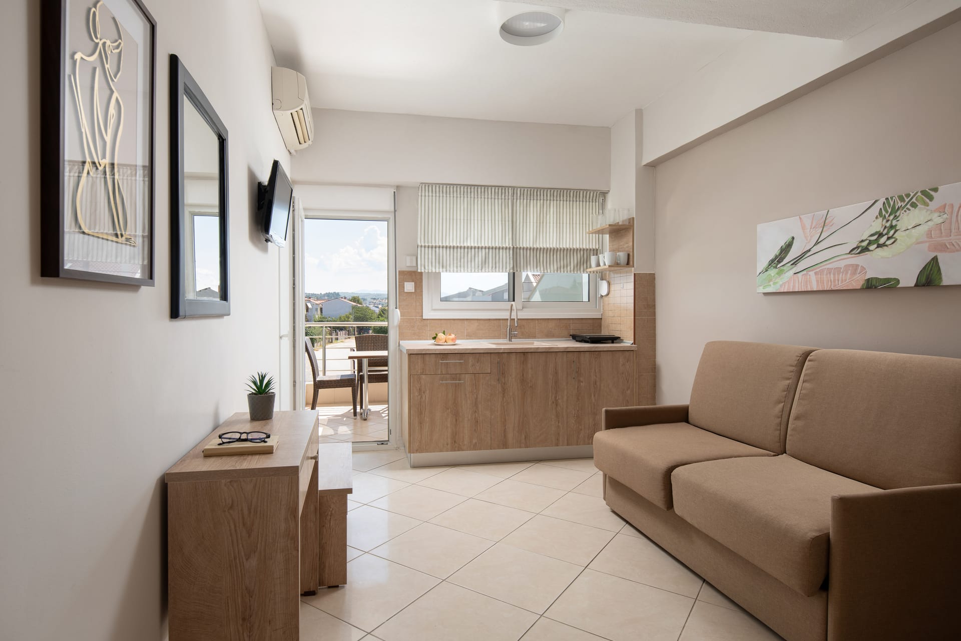 Family Maisonette