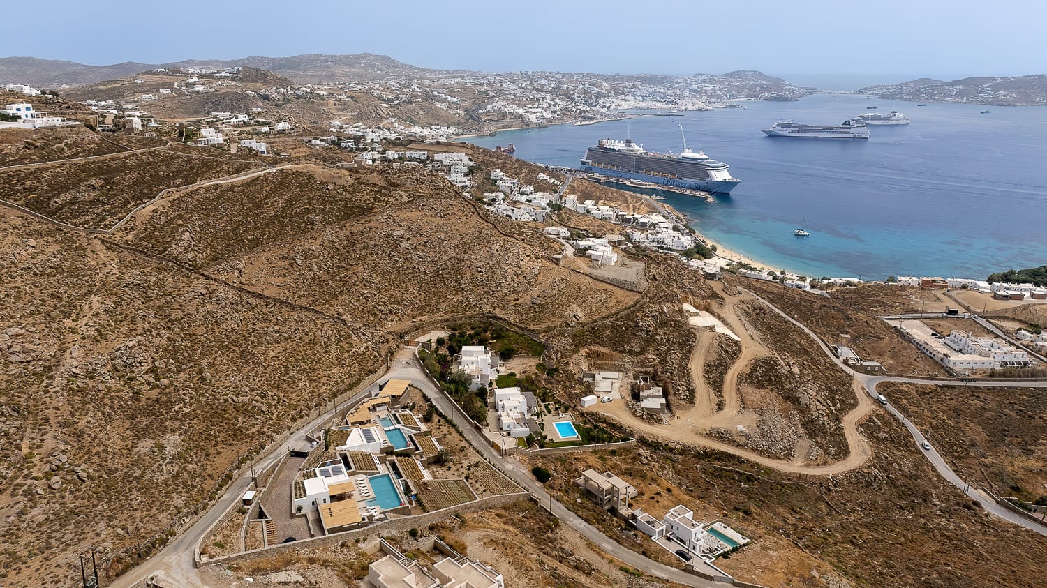 Mykonos Feelings - LOGUE2 - 2