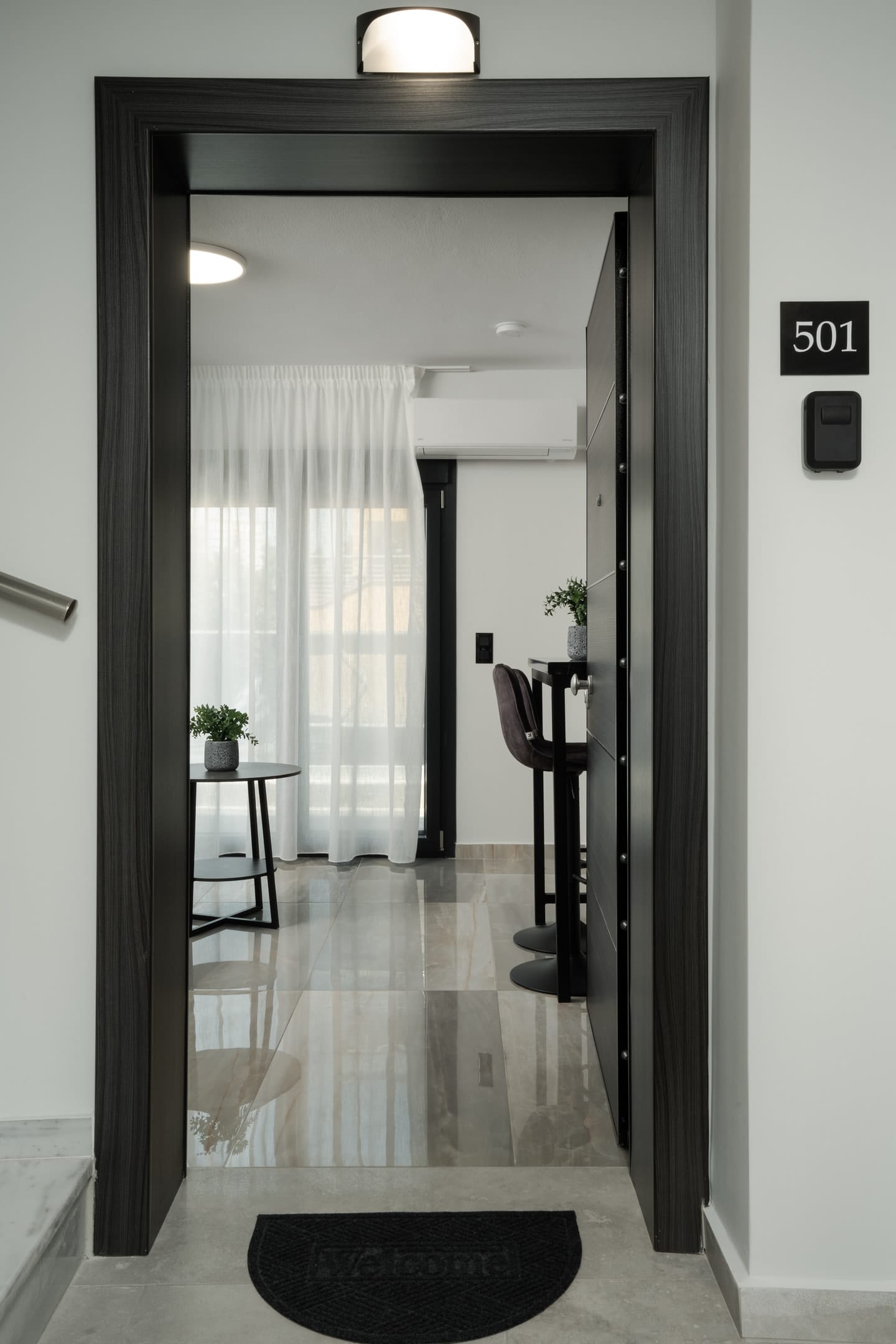 Tower 15 Suites 501| Ioannou Farmaki 15