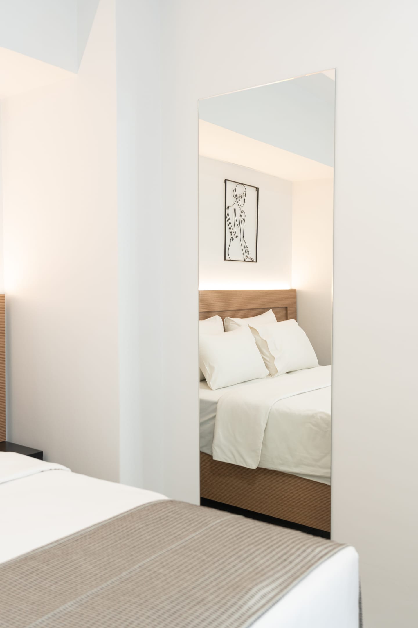 NILIE PREMIUM HOSPITALITY MGMT - TOW103 - 8