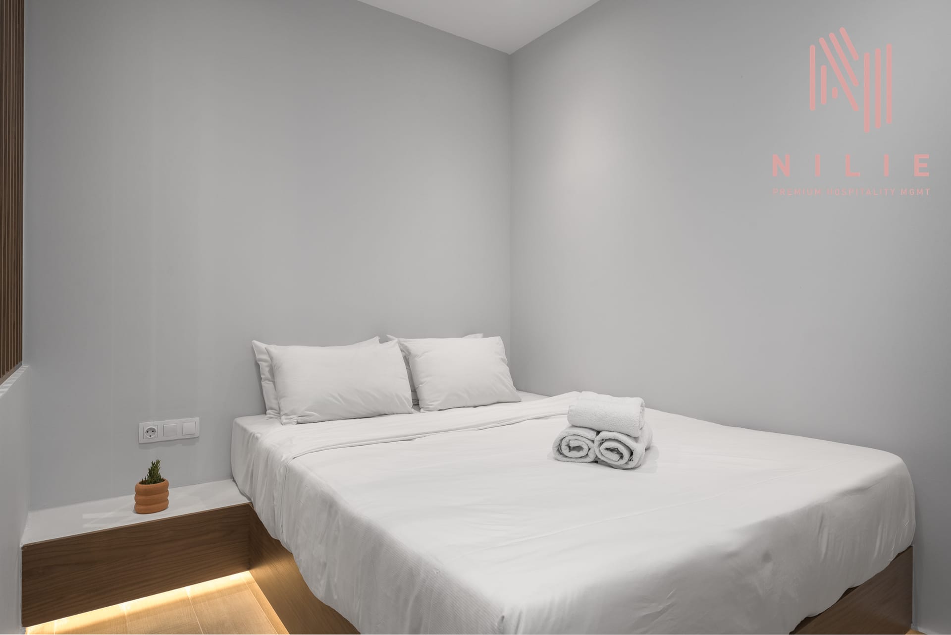 NILIE PREMIUM HOSPITALITY MGMT - TANT59 - 15