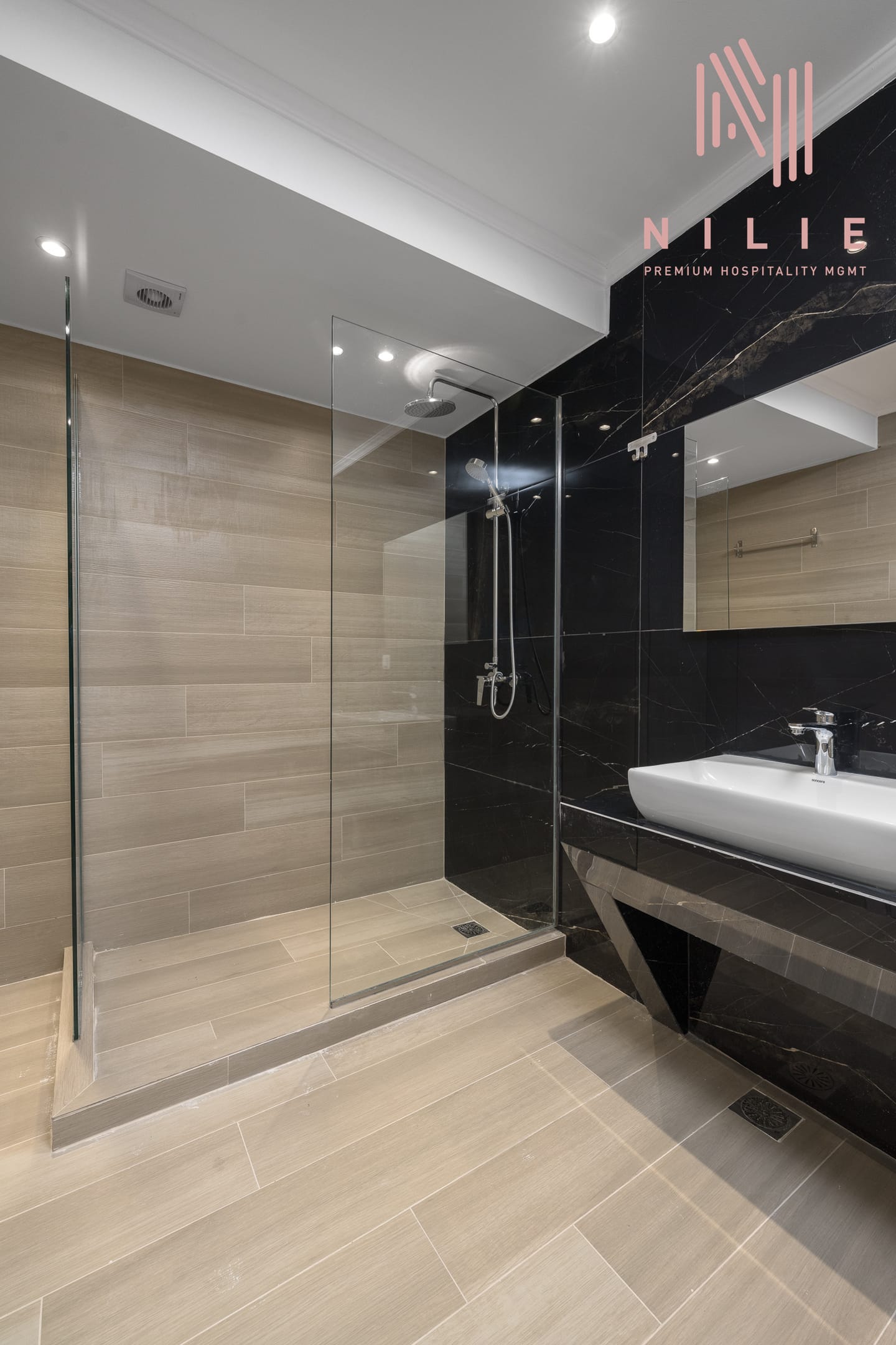 NILIE PREMIUM HOSPITALITY MGMT - TANT59 - 18