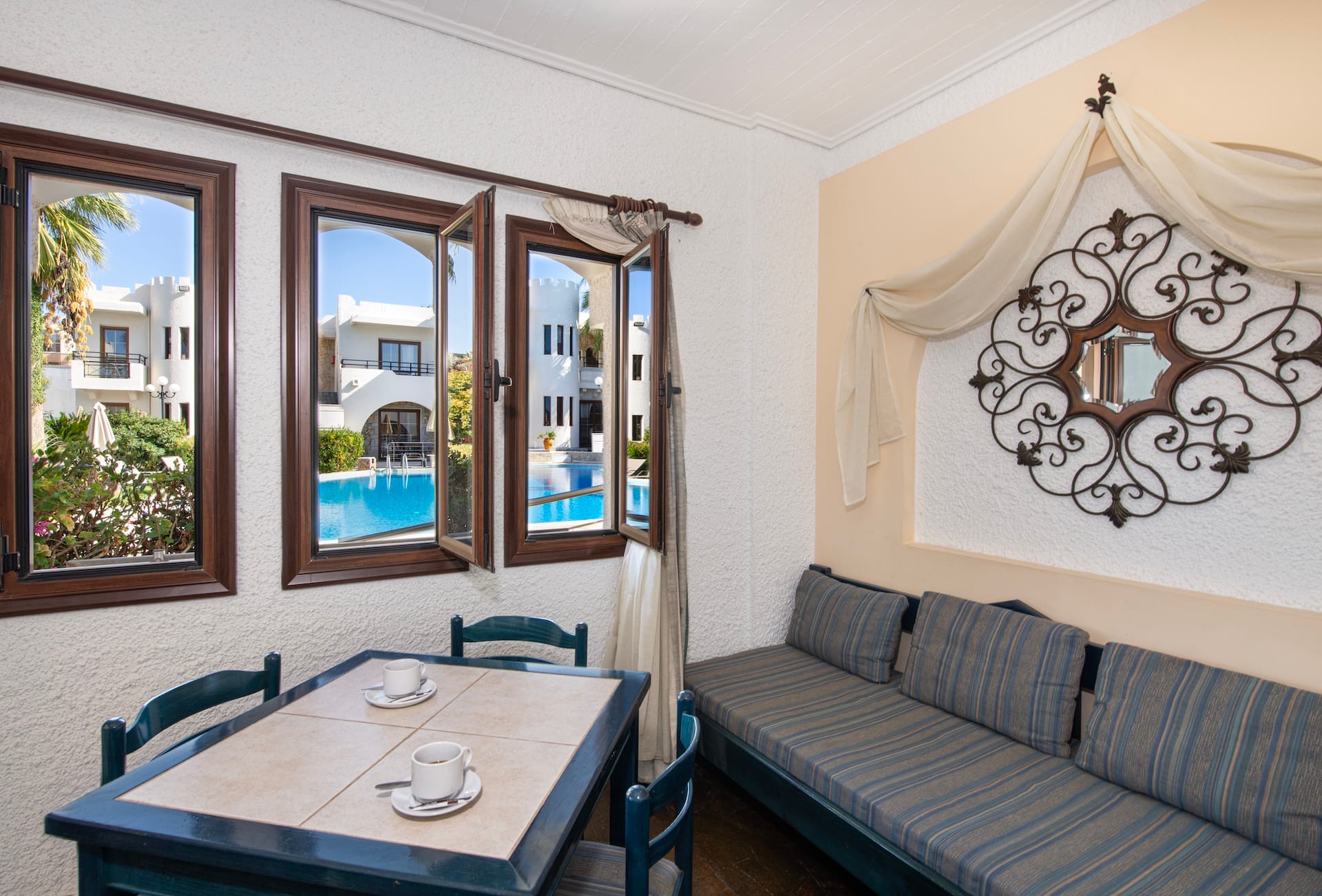 Castle Suites - 1APT - 5