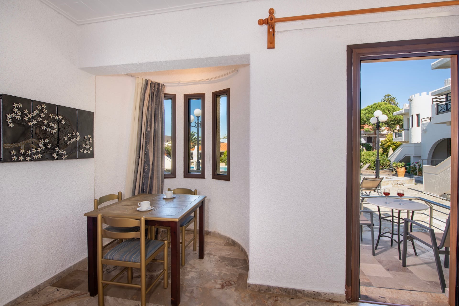 Castle Suites - 1APT - 10
