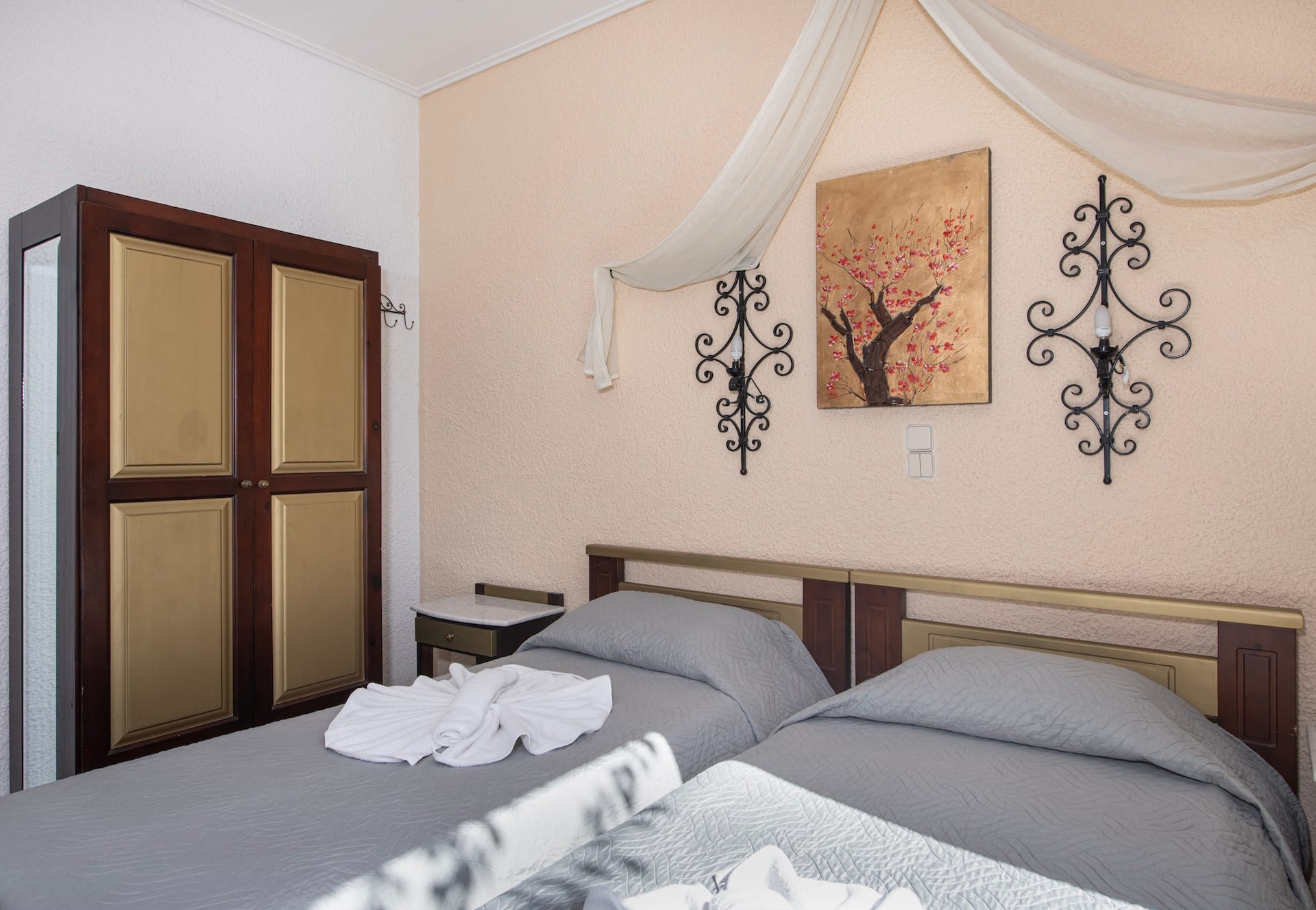 Castle Suites - 1APT - 16