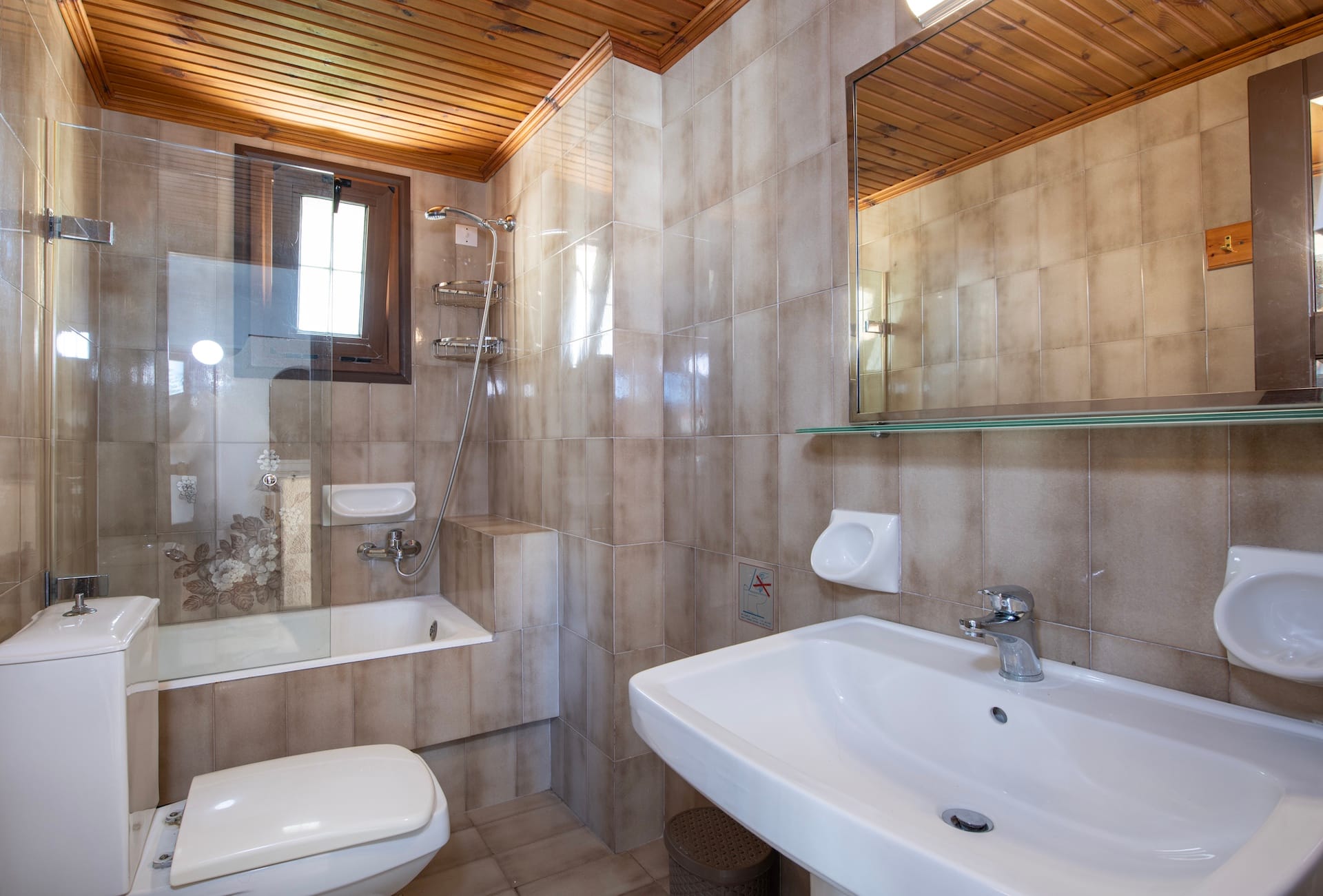 Castle Suites - 2BAPT - 17