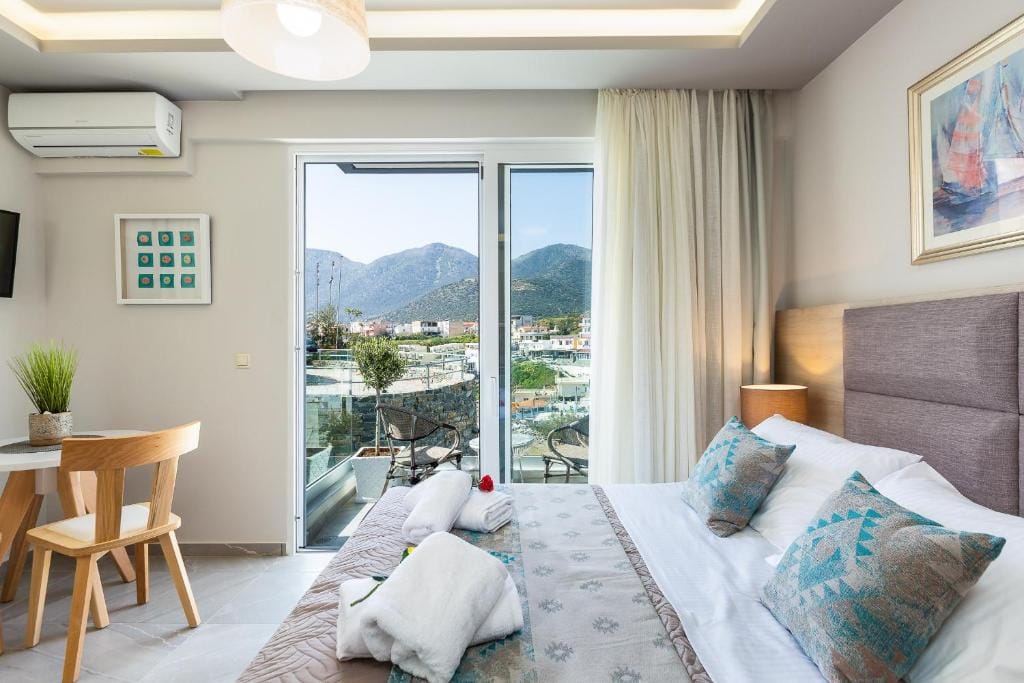 Superior Studio with Sea View 2 Pax