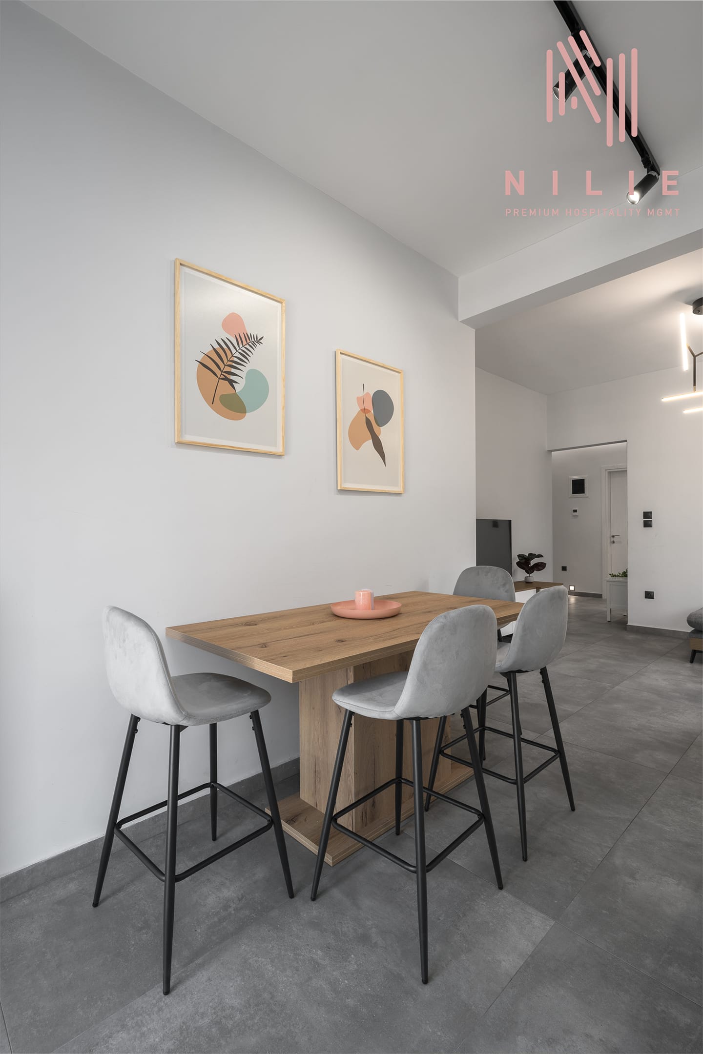 NILIE PREMIUM HOSPITALITY MGMT - LUZ - 17