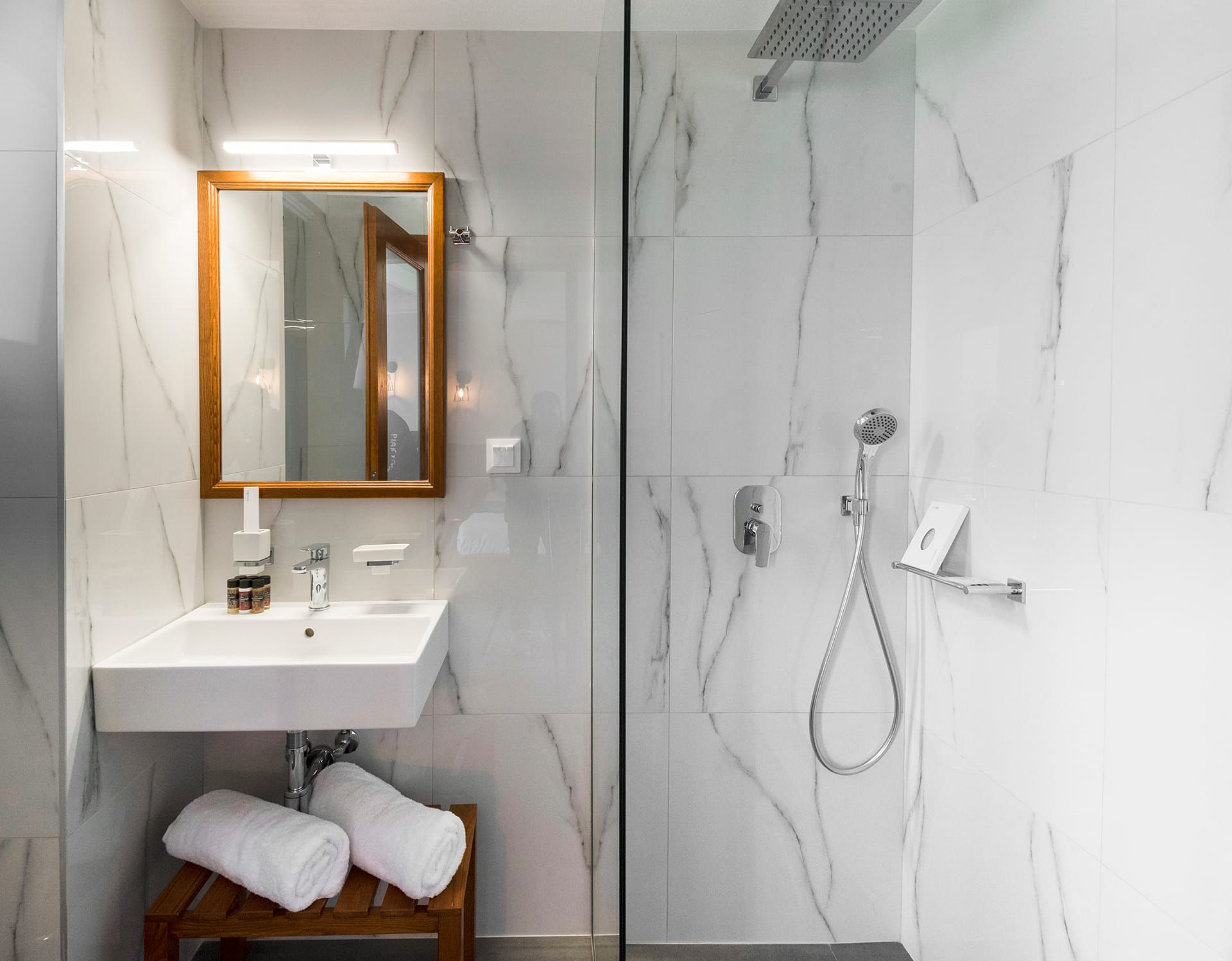 Villa Melia Luxury Suites - DLXFM - 13