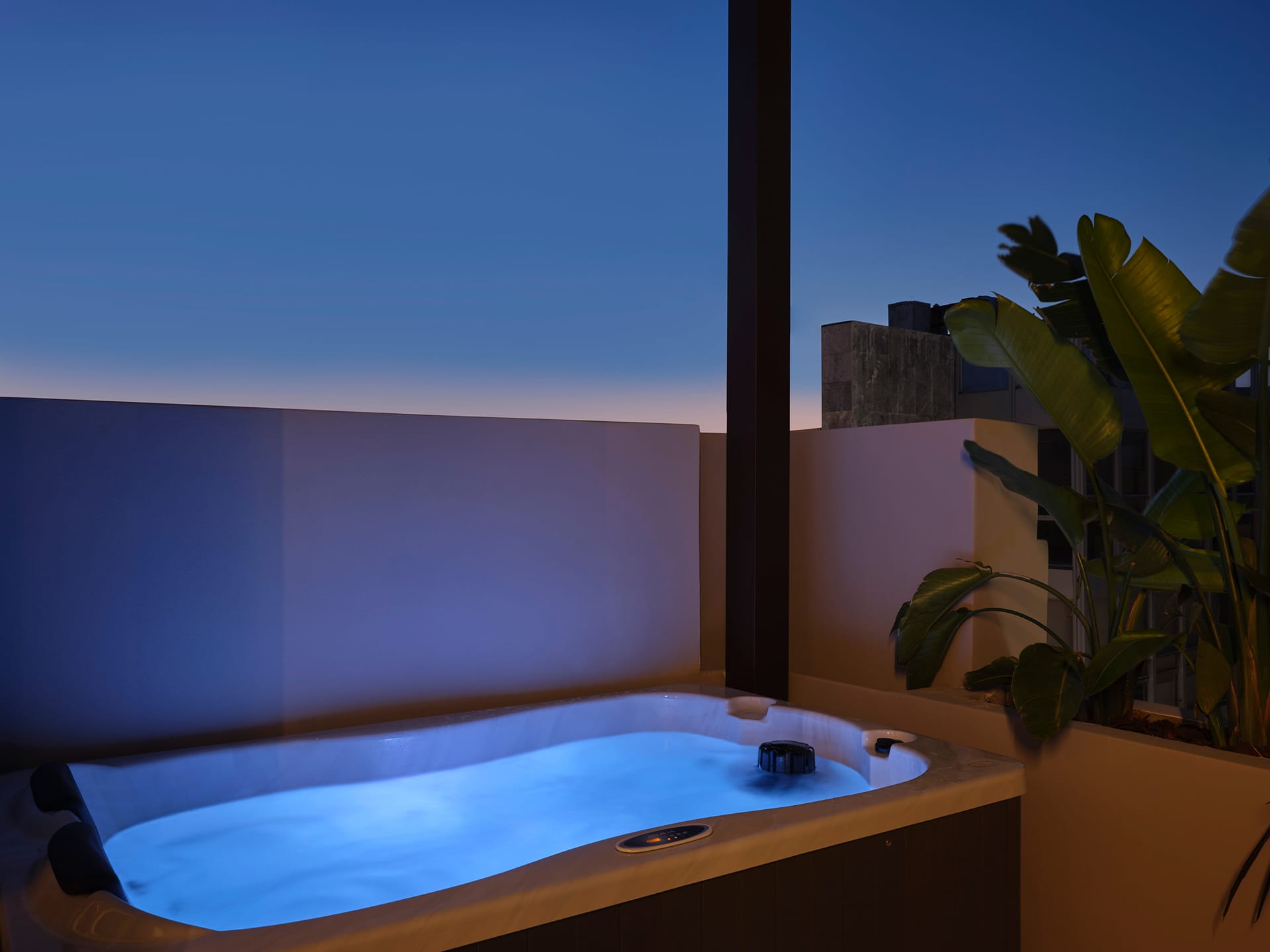Nur Edge Aparthotel - DLXBAL - 8