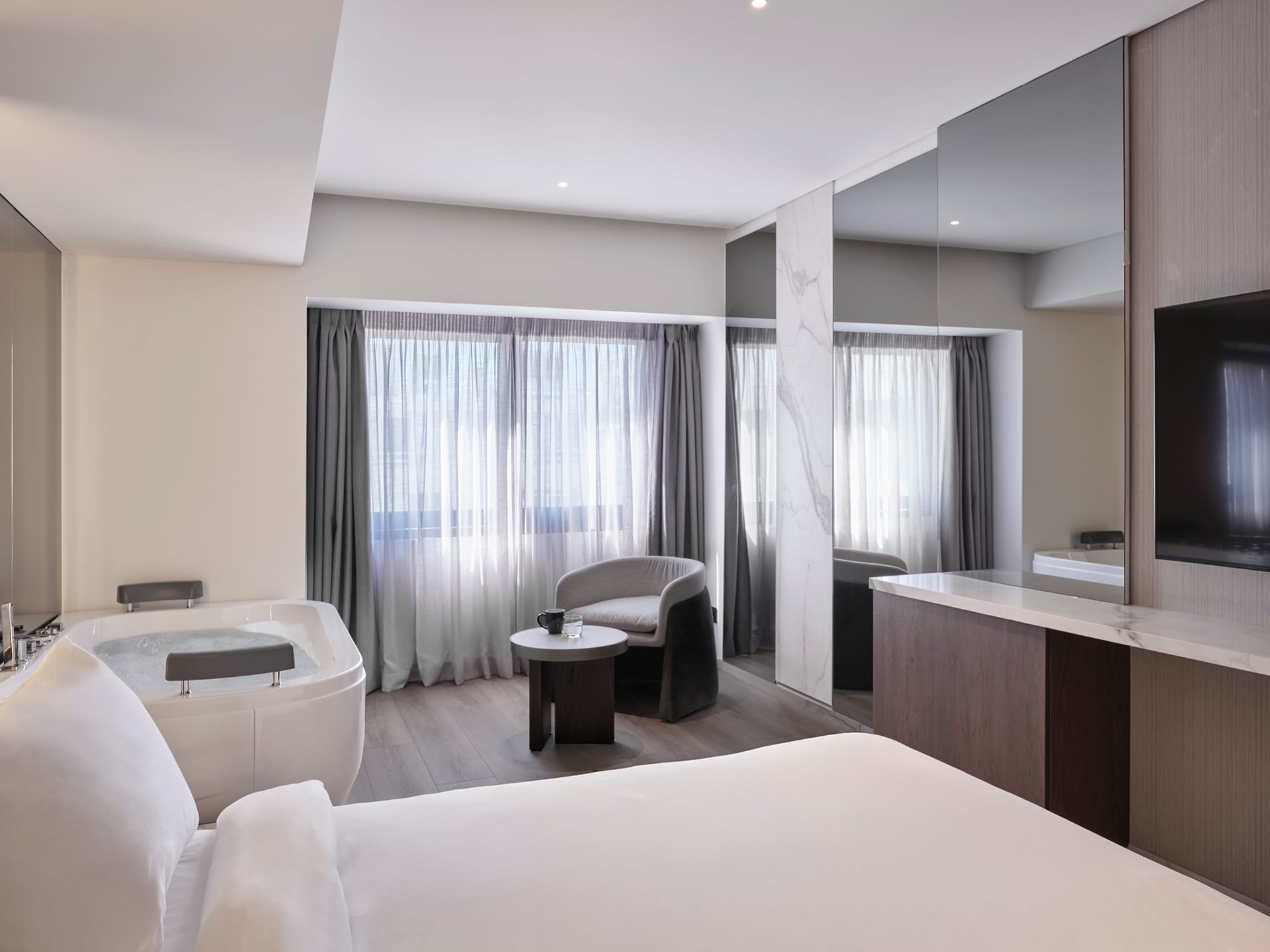 Nur Edge Aparthotel - SUPHOT - 8