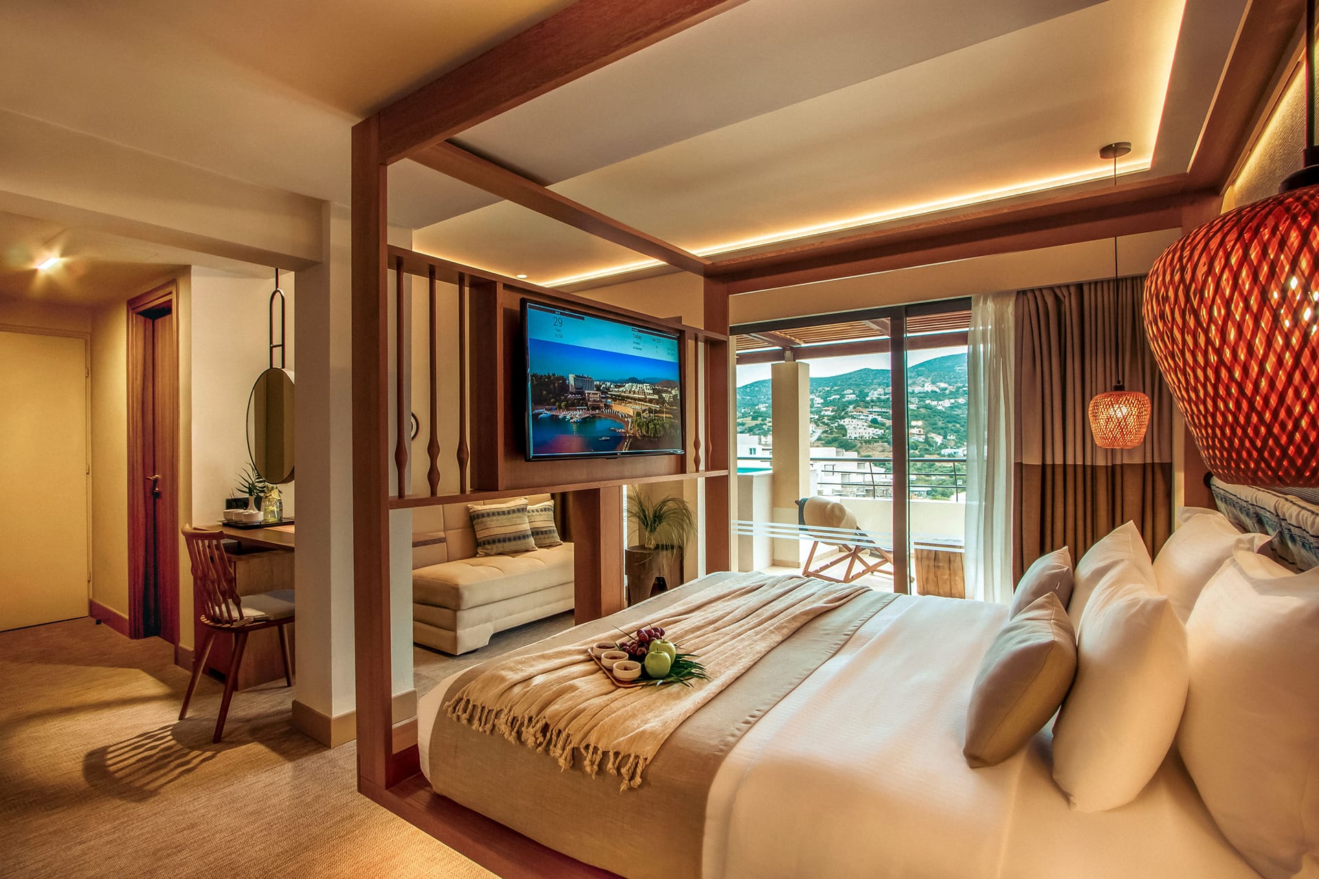 Deluxe Suite Sea View Plunge Pool