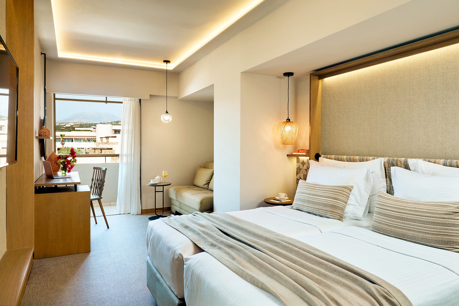 Deluxe Family Suite