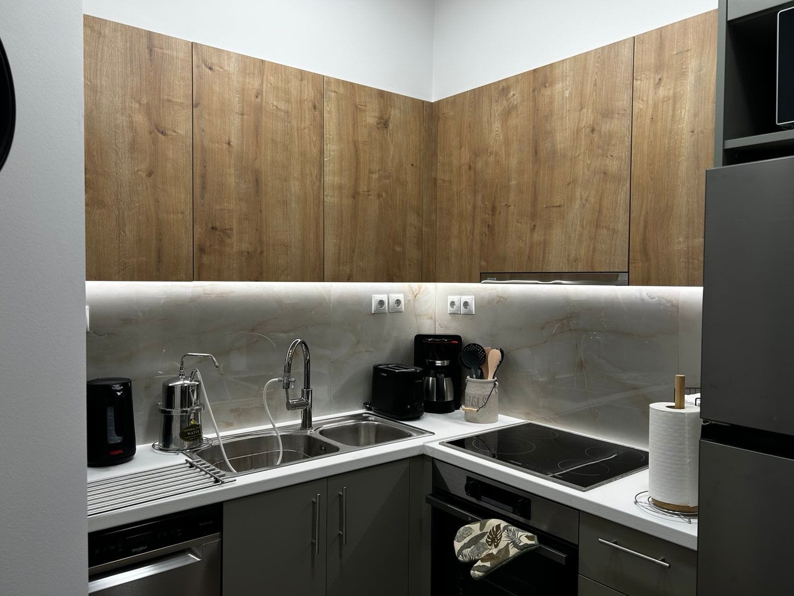 Heloni Apartments Athens - HEPHAE - 11