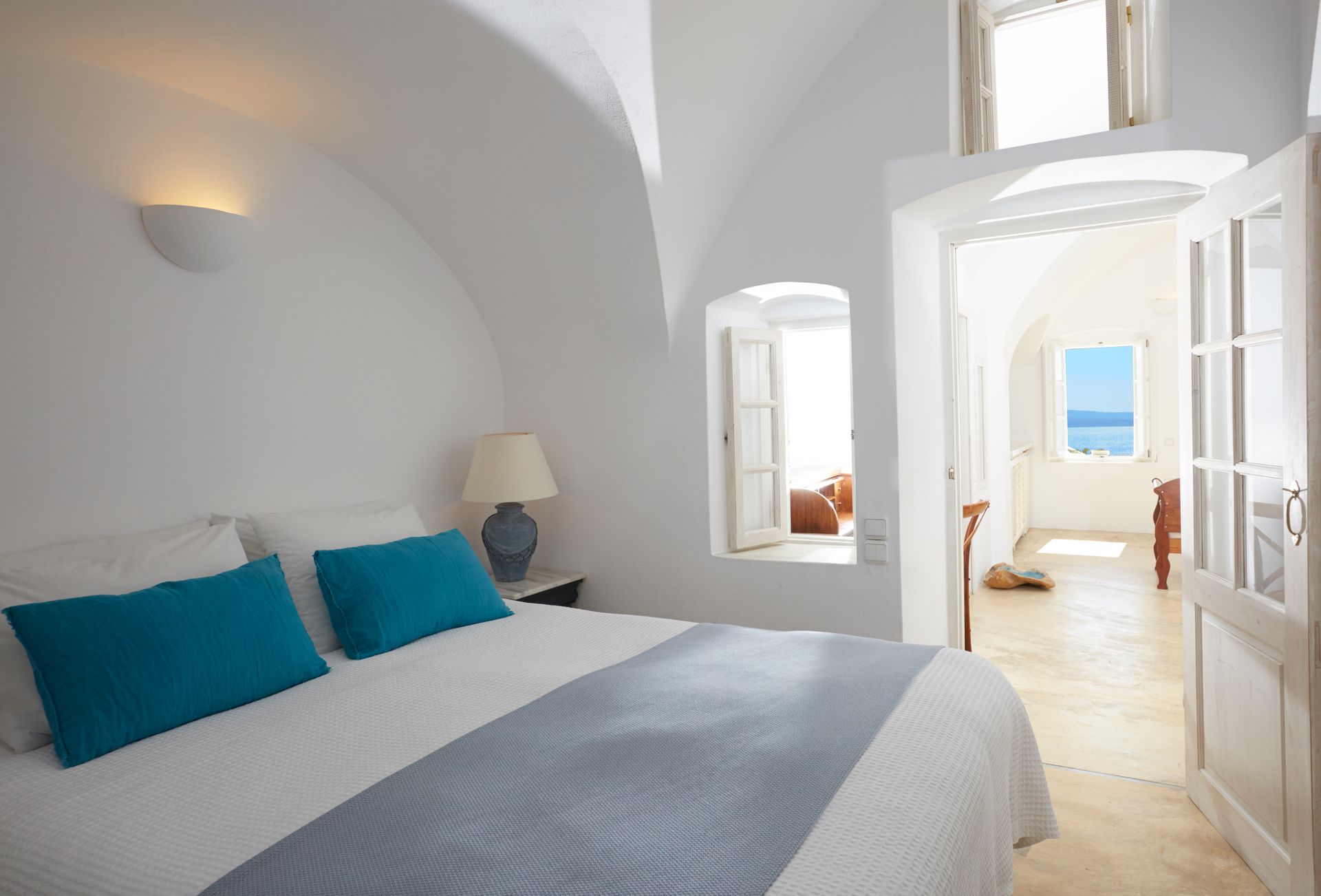 Atrina Santorini - SENIOS - 3