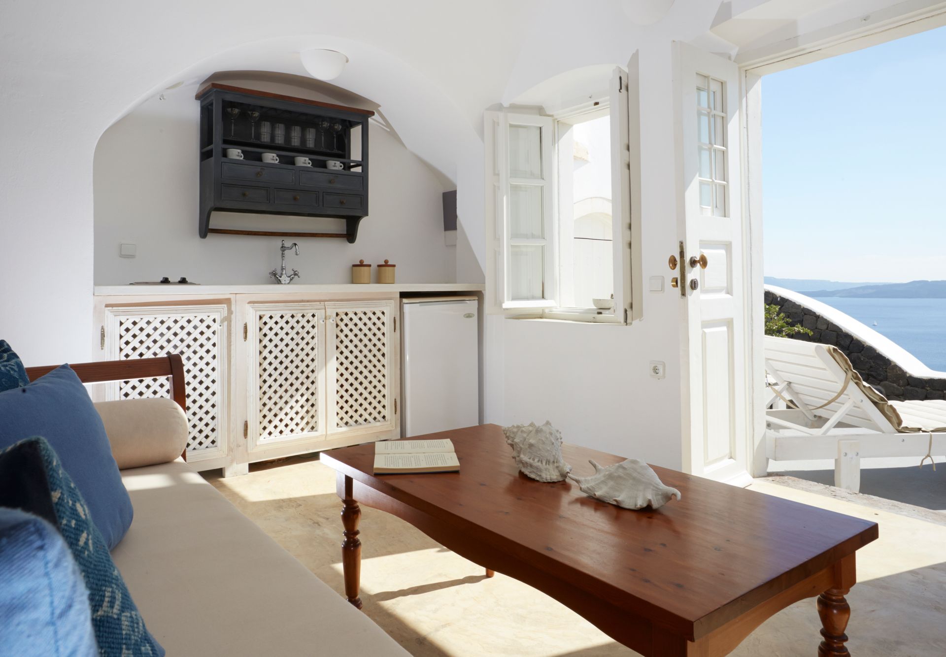 Atrina Santorini - SENIOS - 9