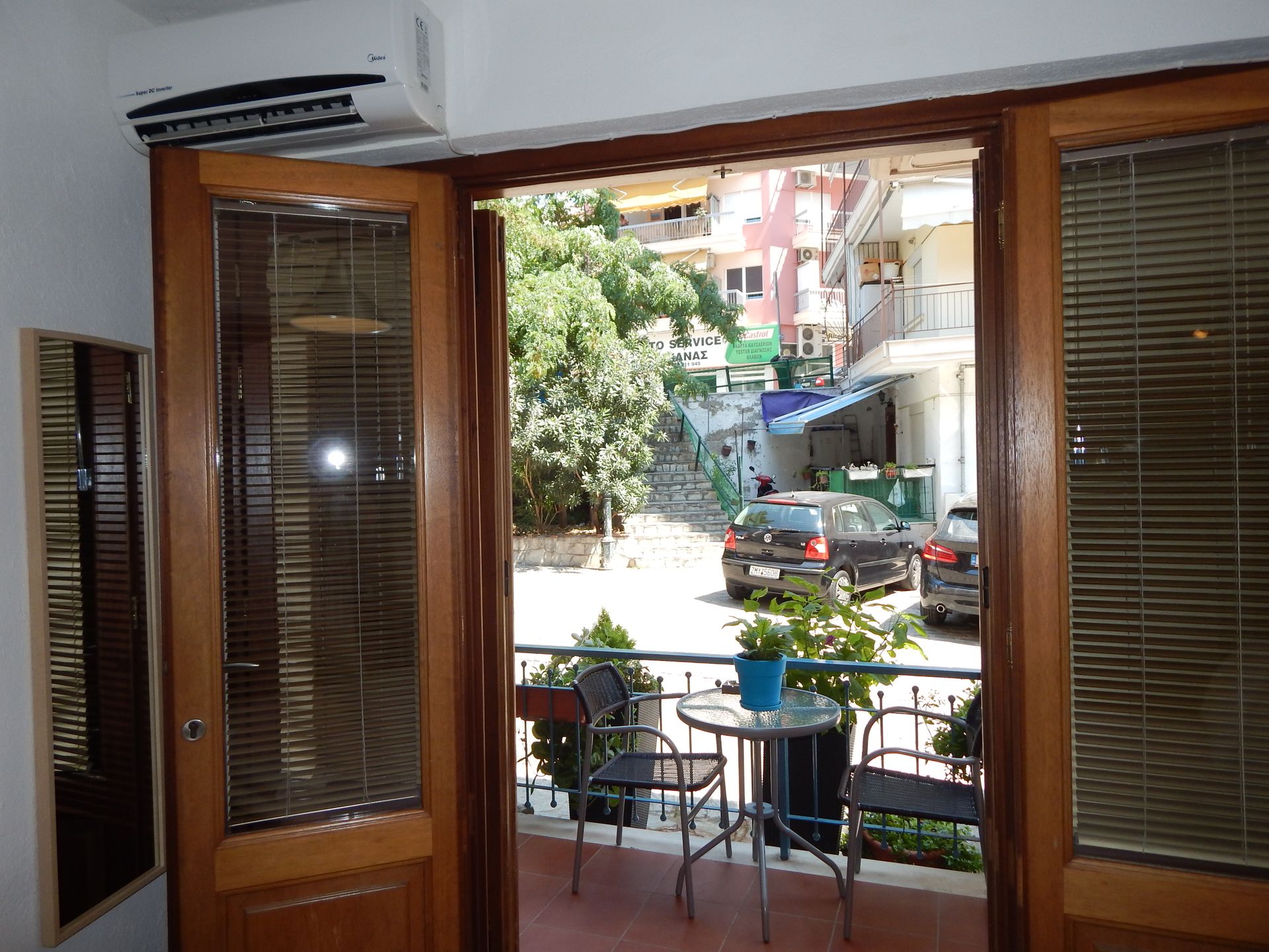 Kripis Studios Thessaloniki - ONE - 2