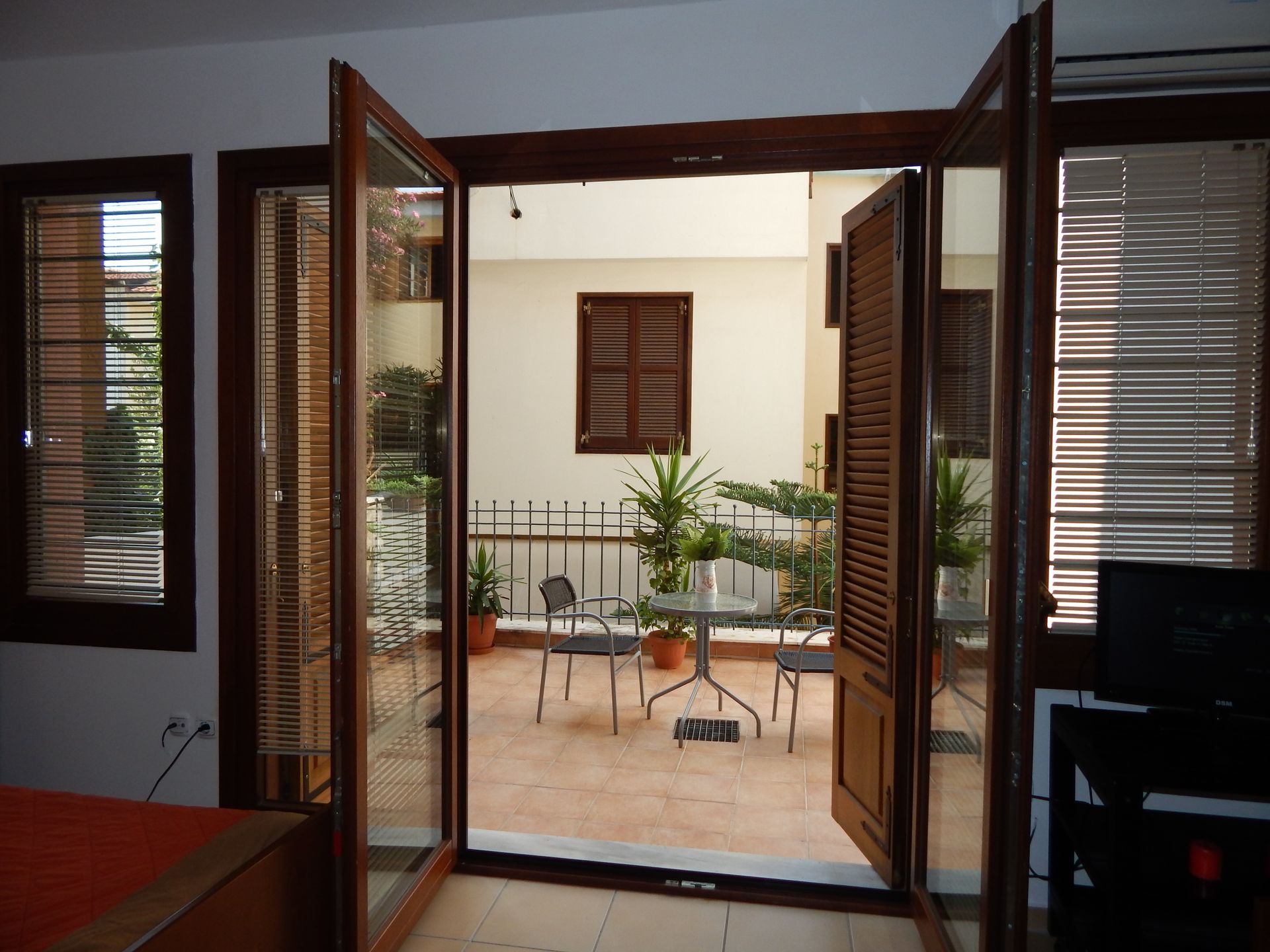 Kripis Studios Thessaloniki - FIVE - 2