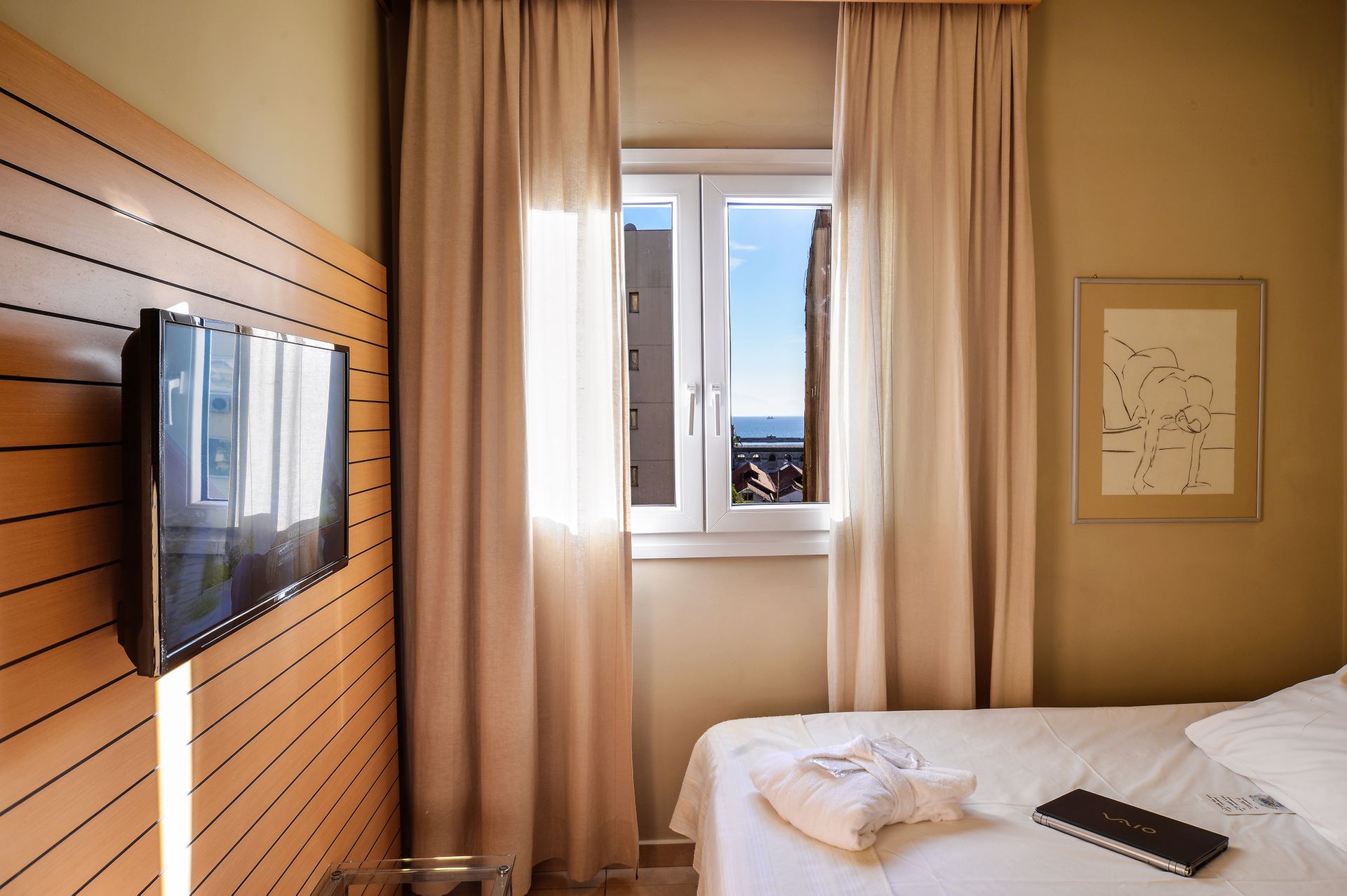 Double Room Budget (one double bed)