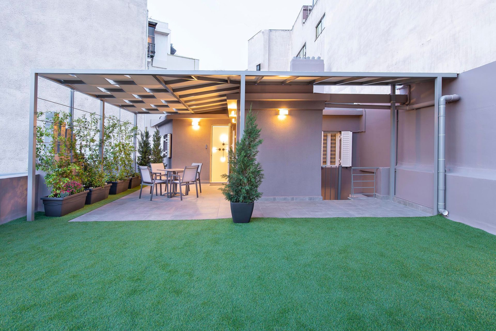 Studio with Private Terrace