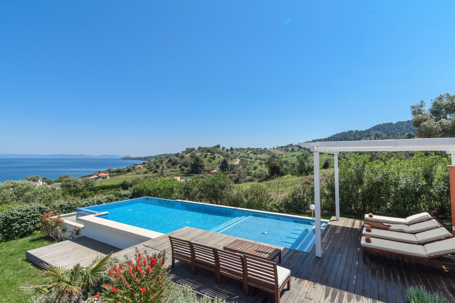 Select Villa Ekavi – 3 Bedroom with private pool