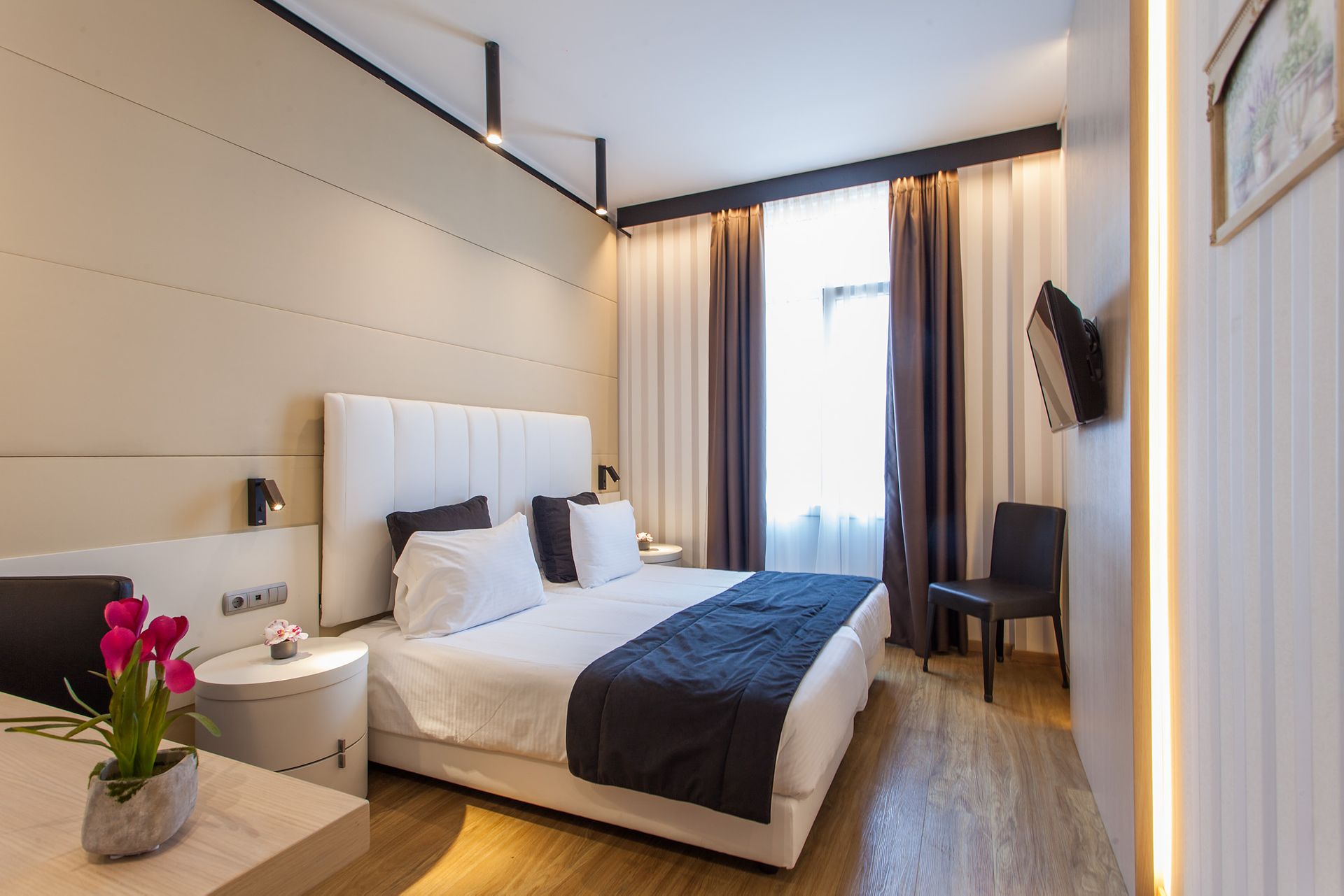 Twin Room with Balcony