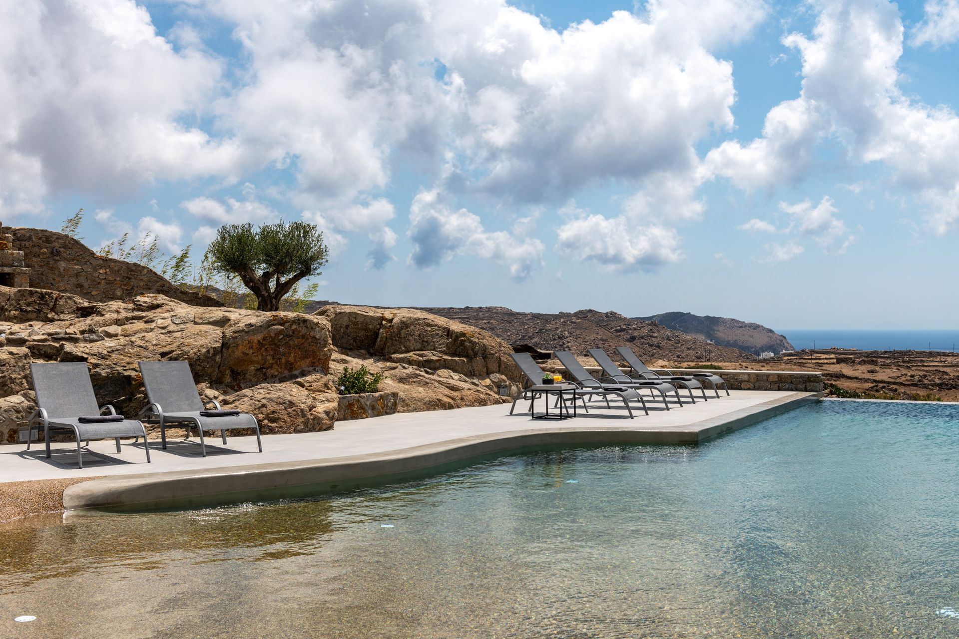 Mykonos Feelings - ROCKY - 8