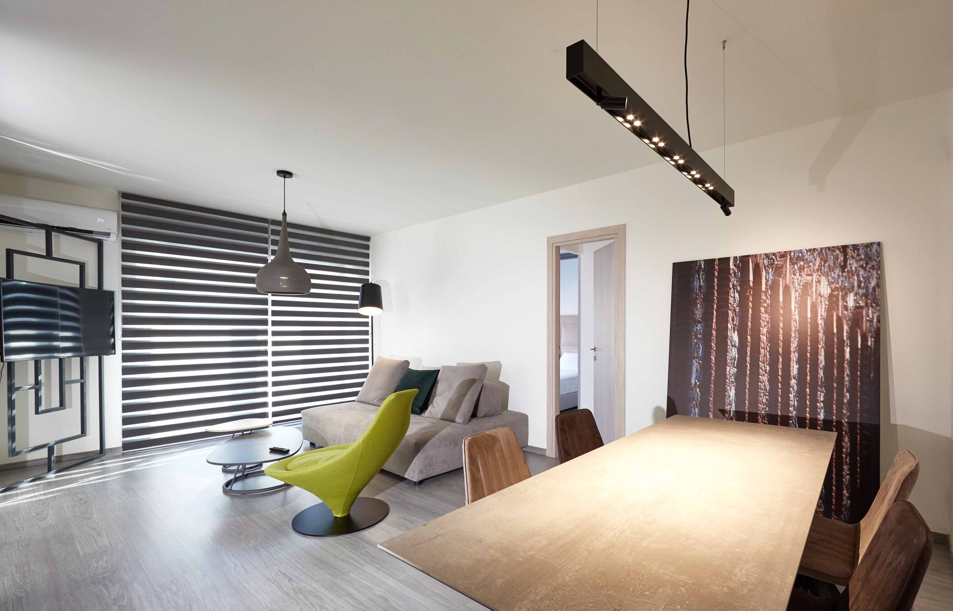 Family Apartment with Balcony