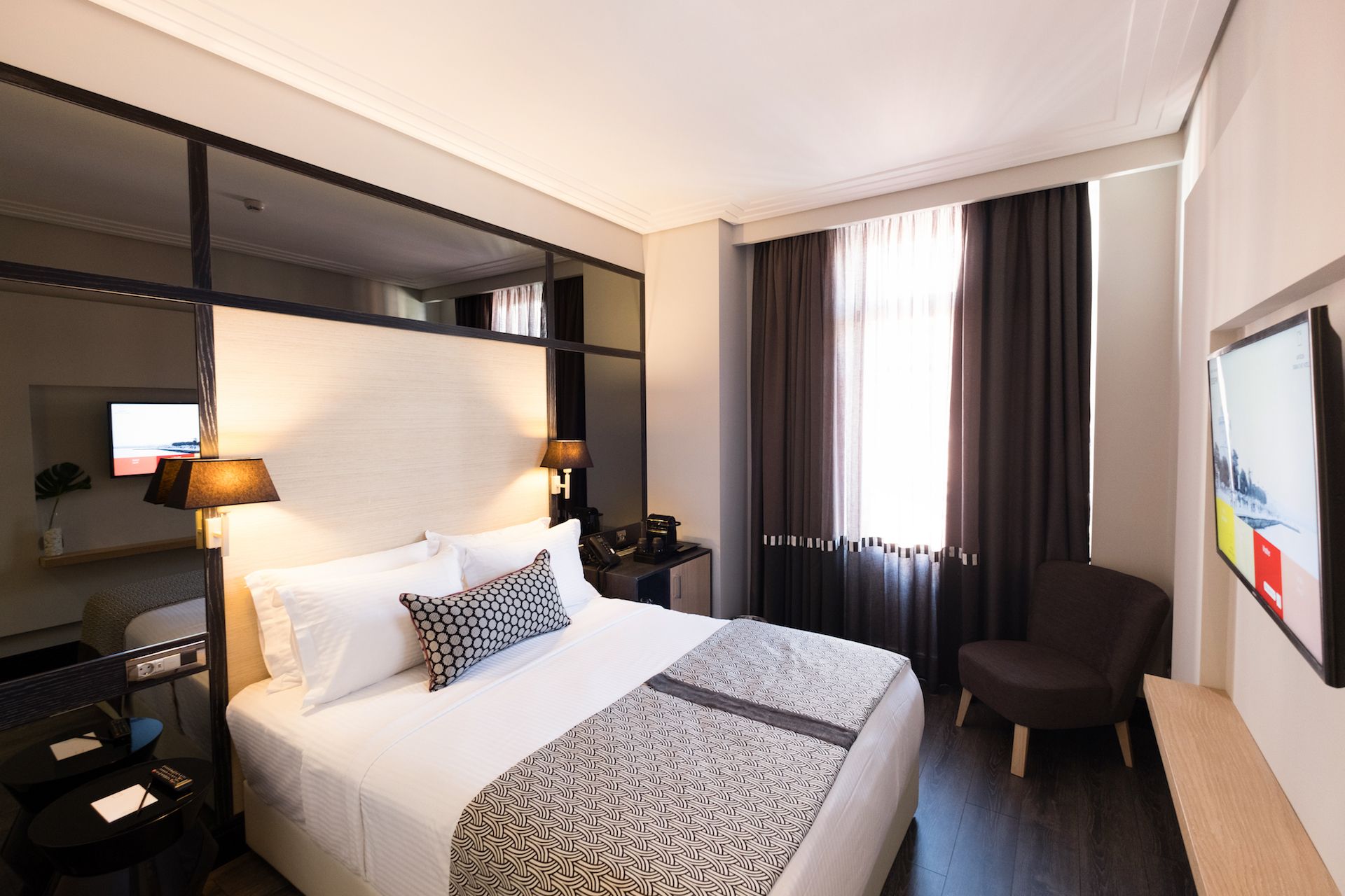 Comfort Double Room City View