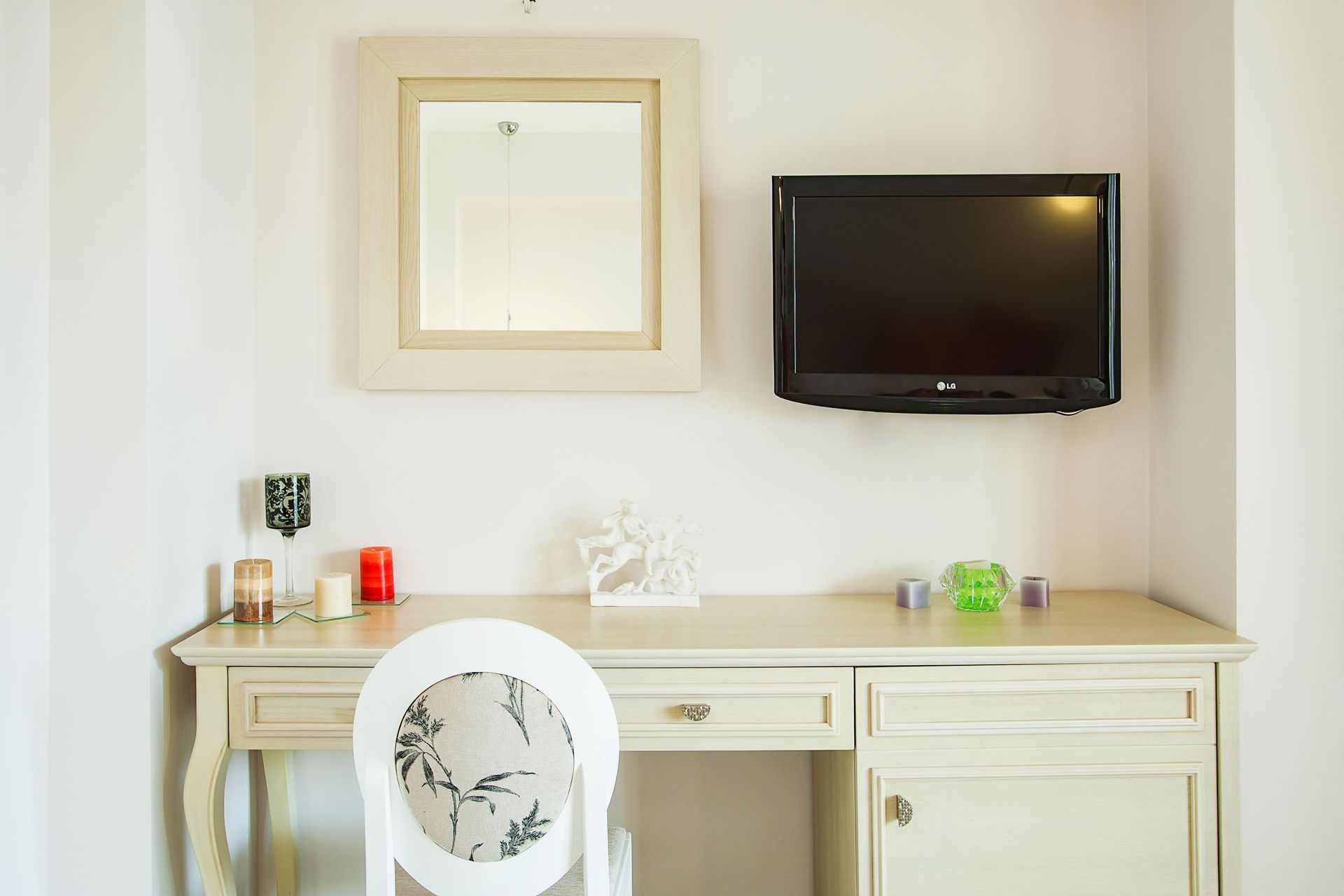 Classic Double Room