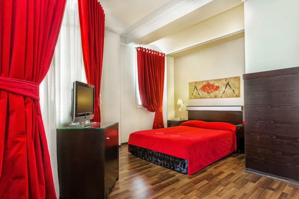 SUPERIOR DOUBLE ROOM