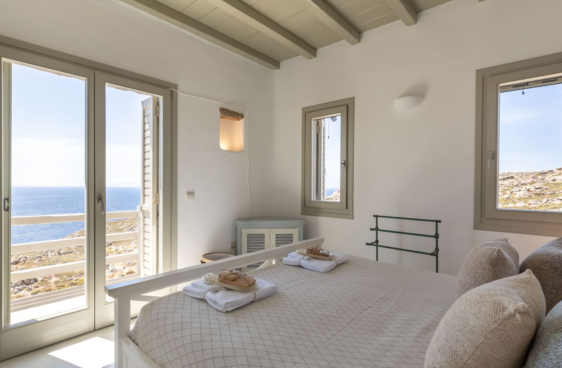 Mykonos Feelings - FELIC - 11
