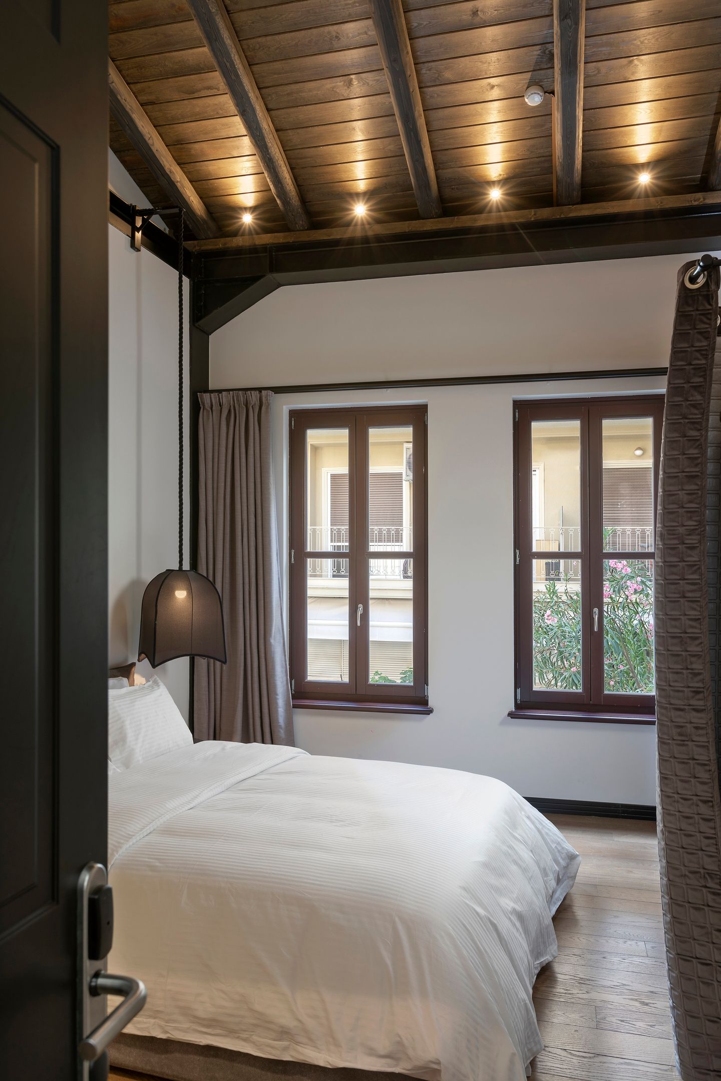 Noma Hotel Athens - SUP - 2