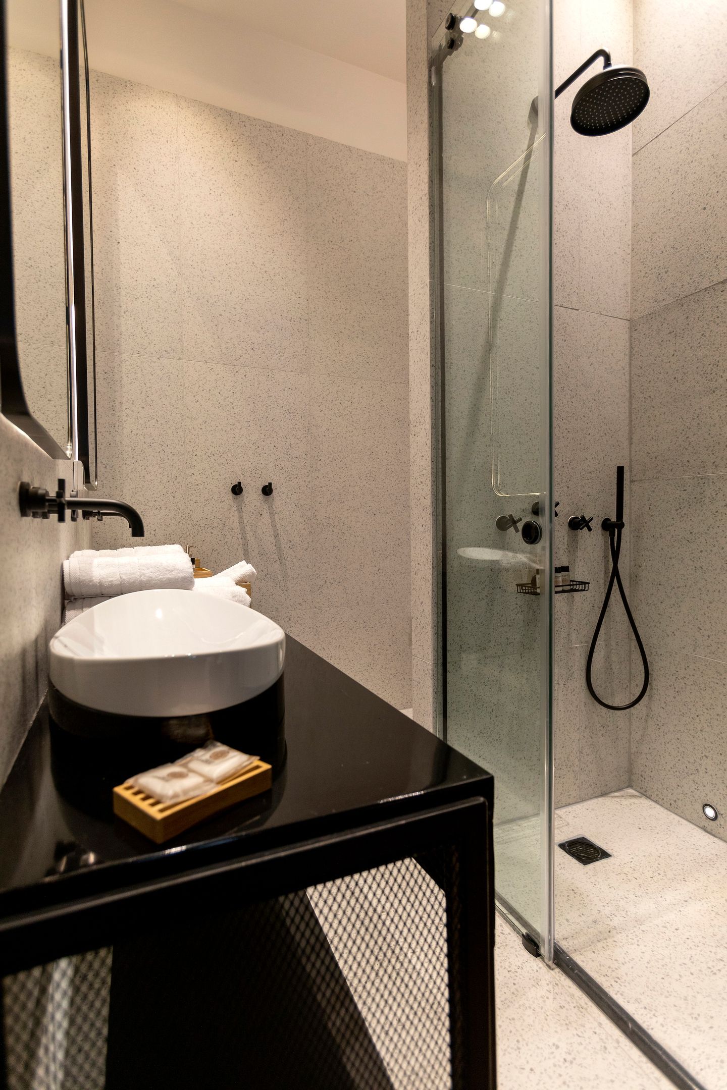 Noma Hotel Athens - SUP - 8