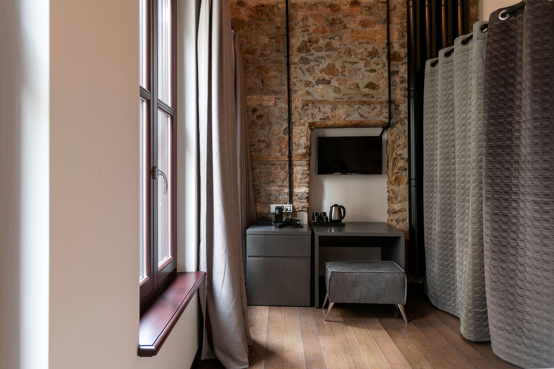 Noma Hotel Athens - SUP - 9