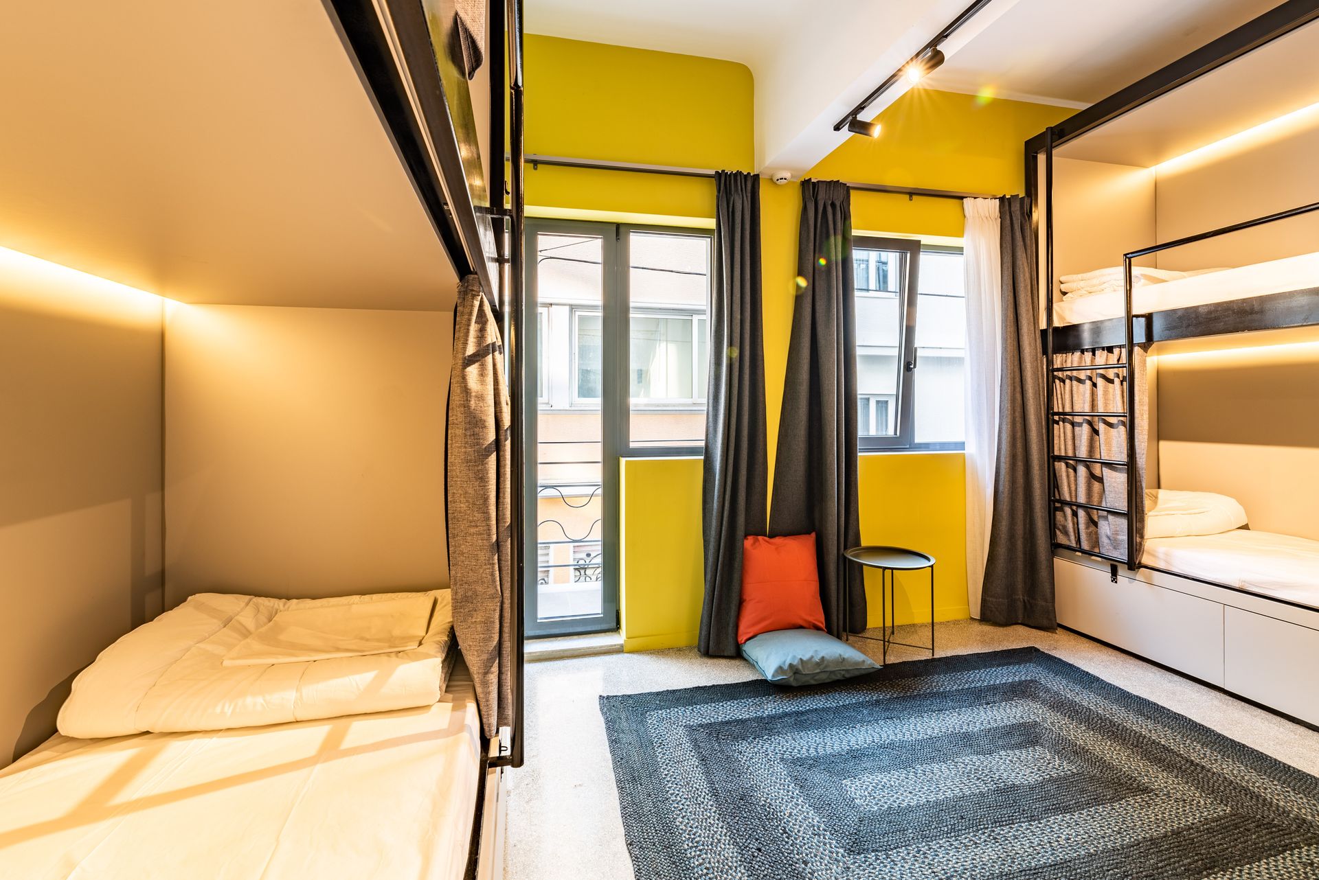 Standard 6 Bed Mixed Dorm [Room 3]