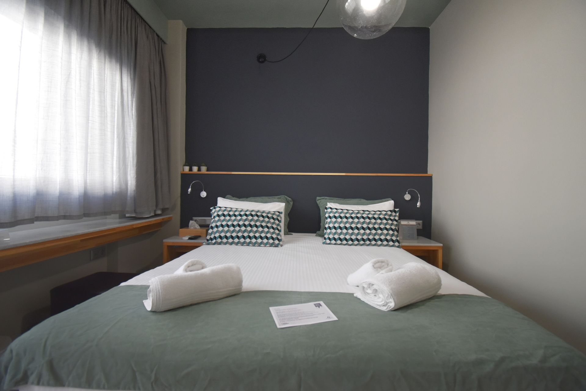Be My Guest Athens - SUTR - 5