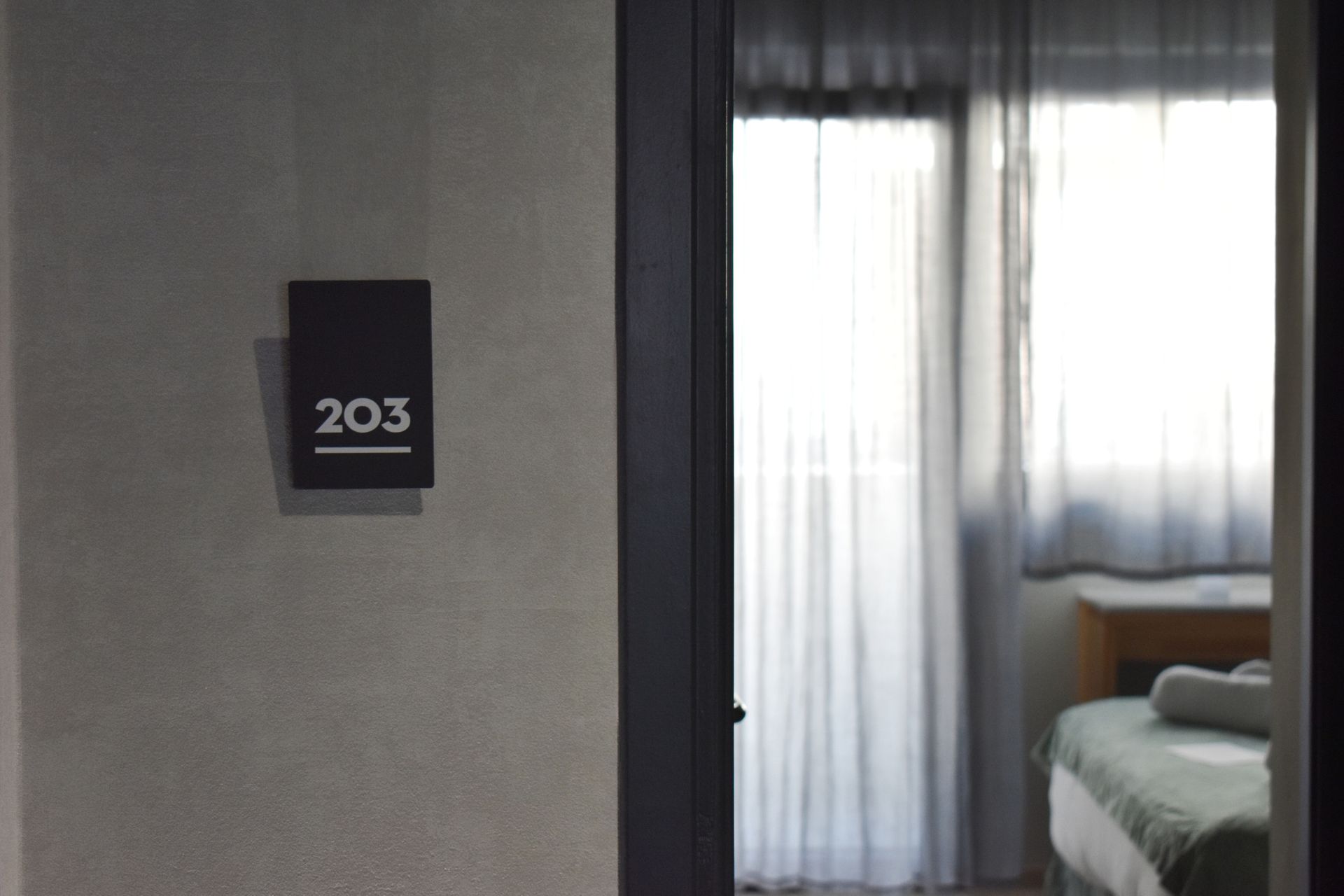 Be My Guest Athens - SUTR - 10