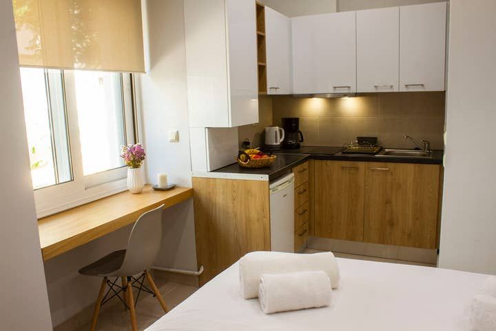 12 Keys Athens Apartments - DBL - 3