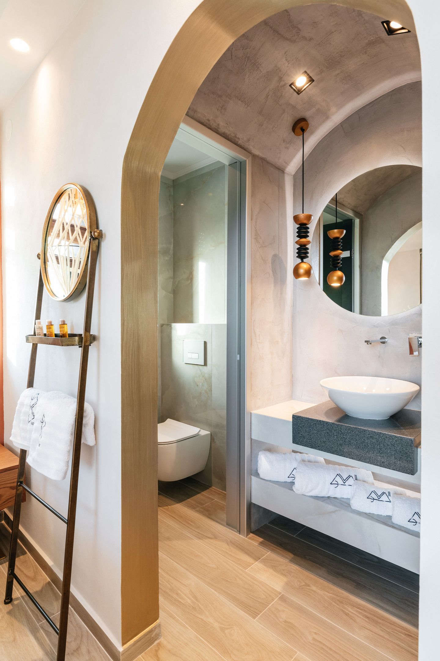 Cocooning Suites by Blue Carpet - TRPL - 16