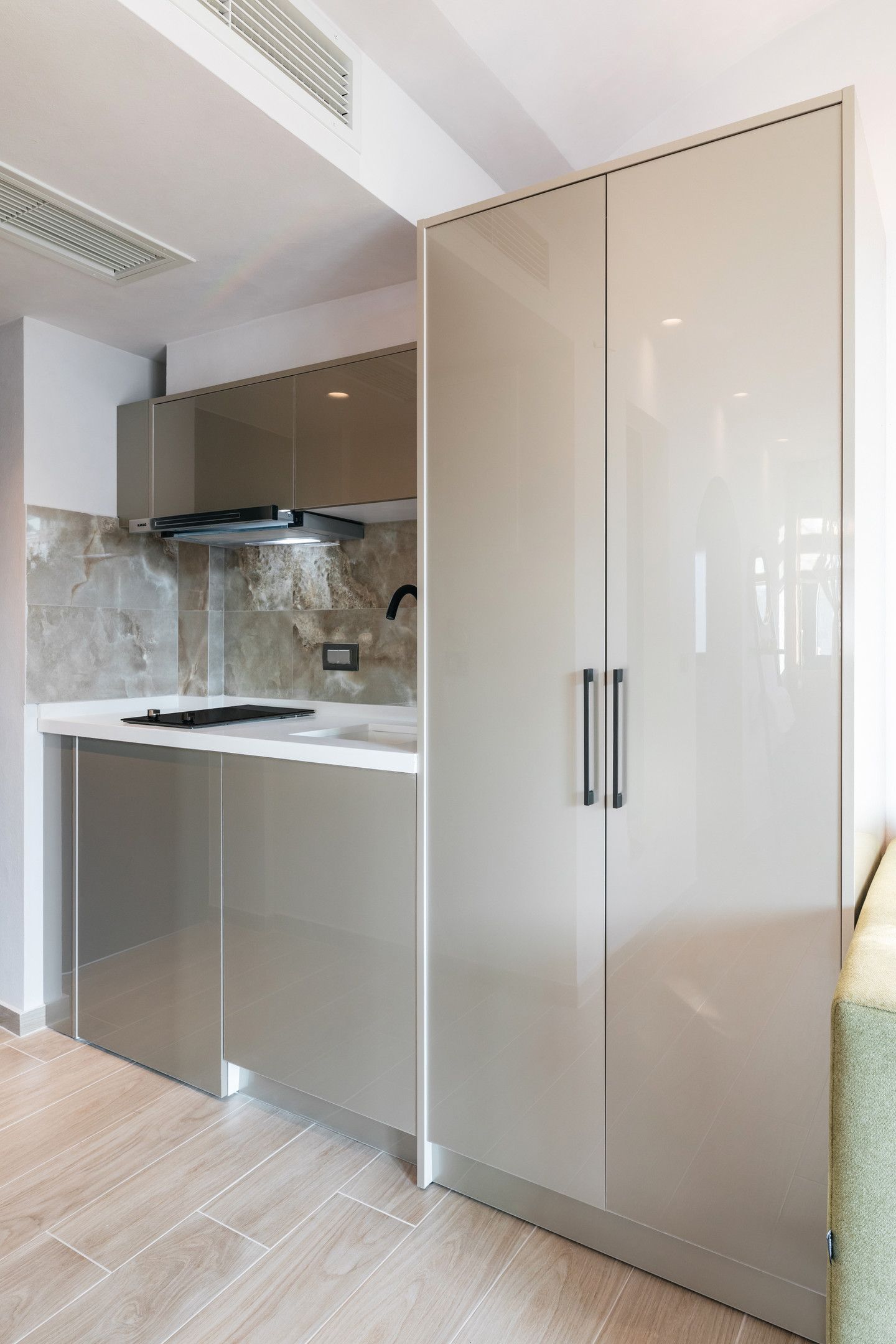 Cocooning Suites by Blue Carpet - TRPL - 18