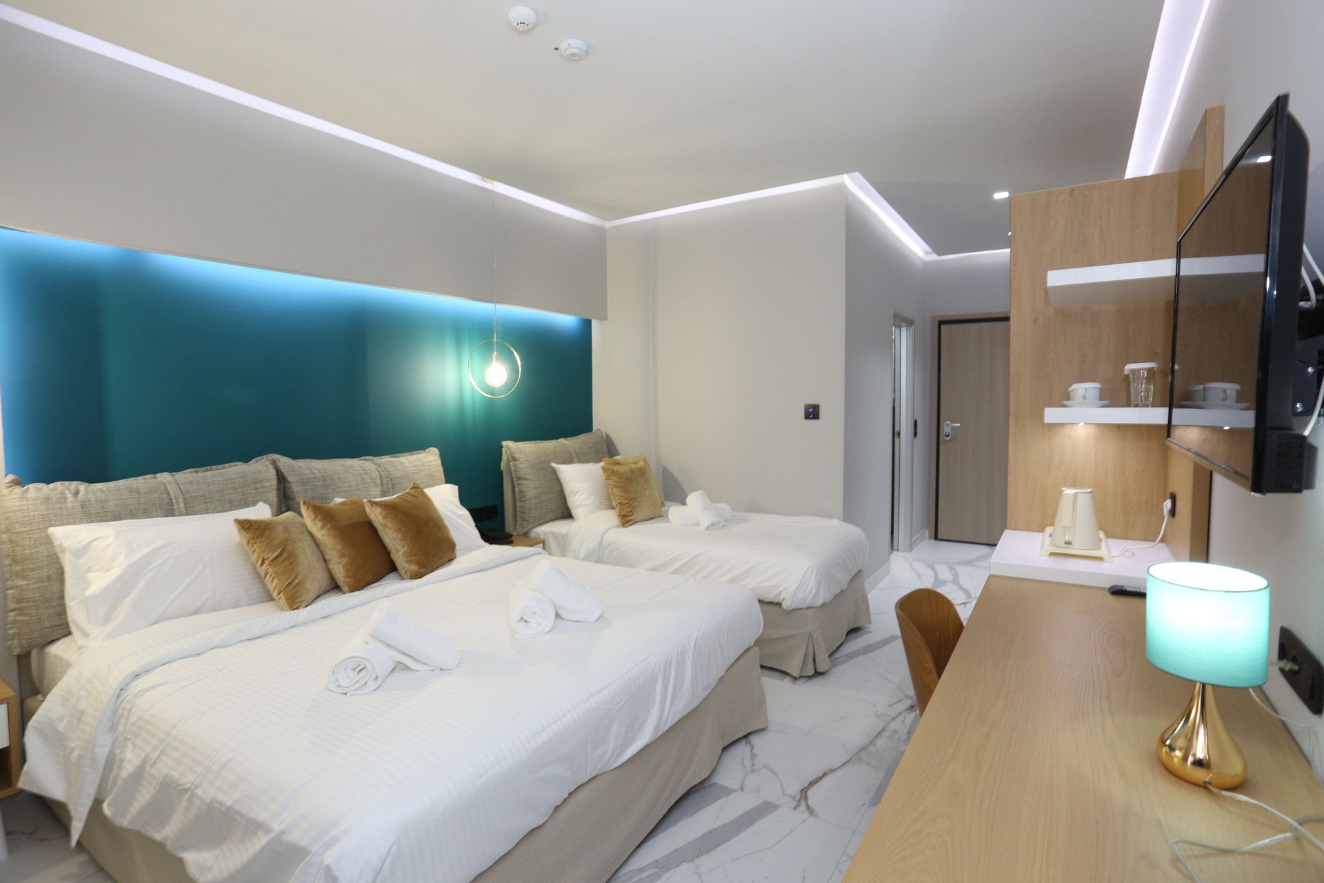 Deluxe Room with Garden View