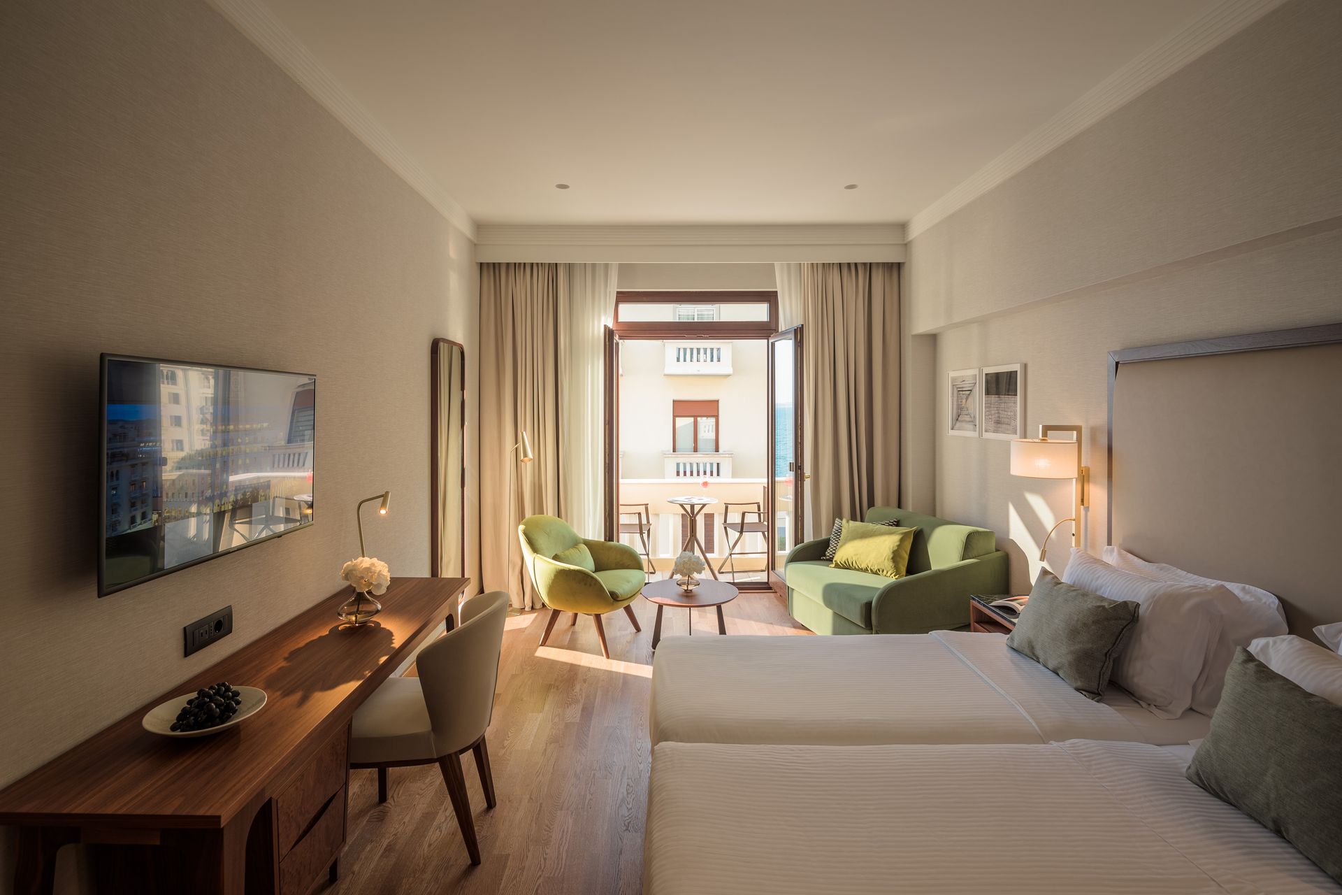 Premium Side Sea View Triple Room