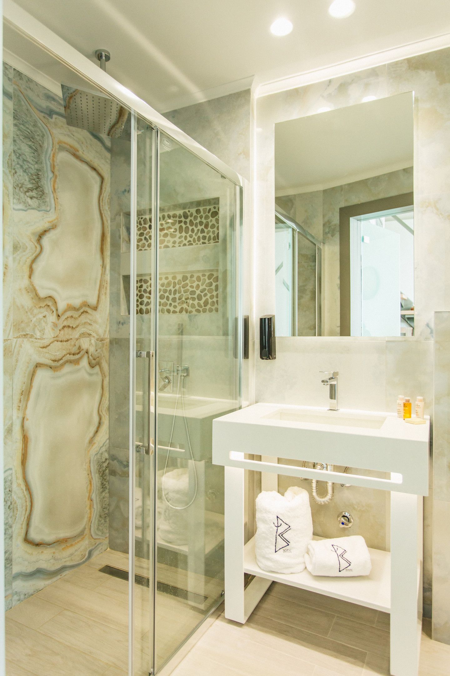 Blue Carpet Luxury Suites Halkidiki - PART - 6