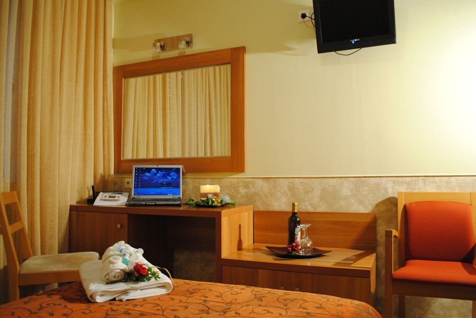 Ideal Hotel Piraeus - DOUBLE - 3