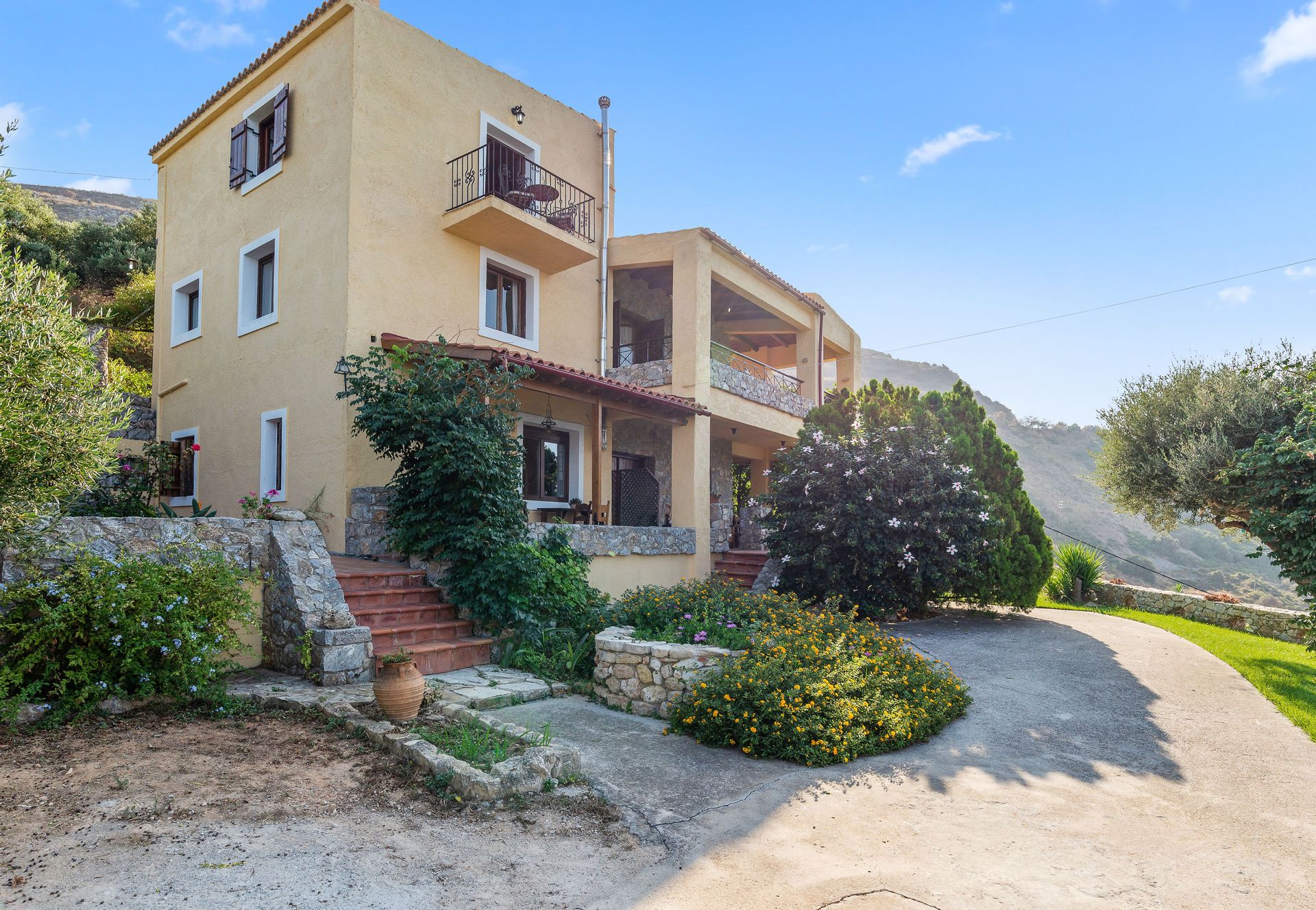 Pure Crete - KATERI - 2