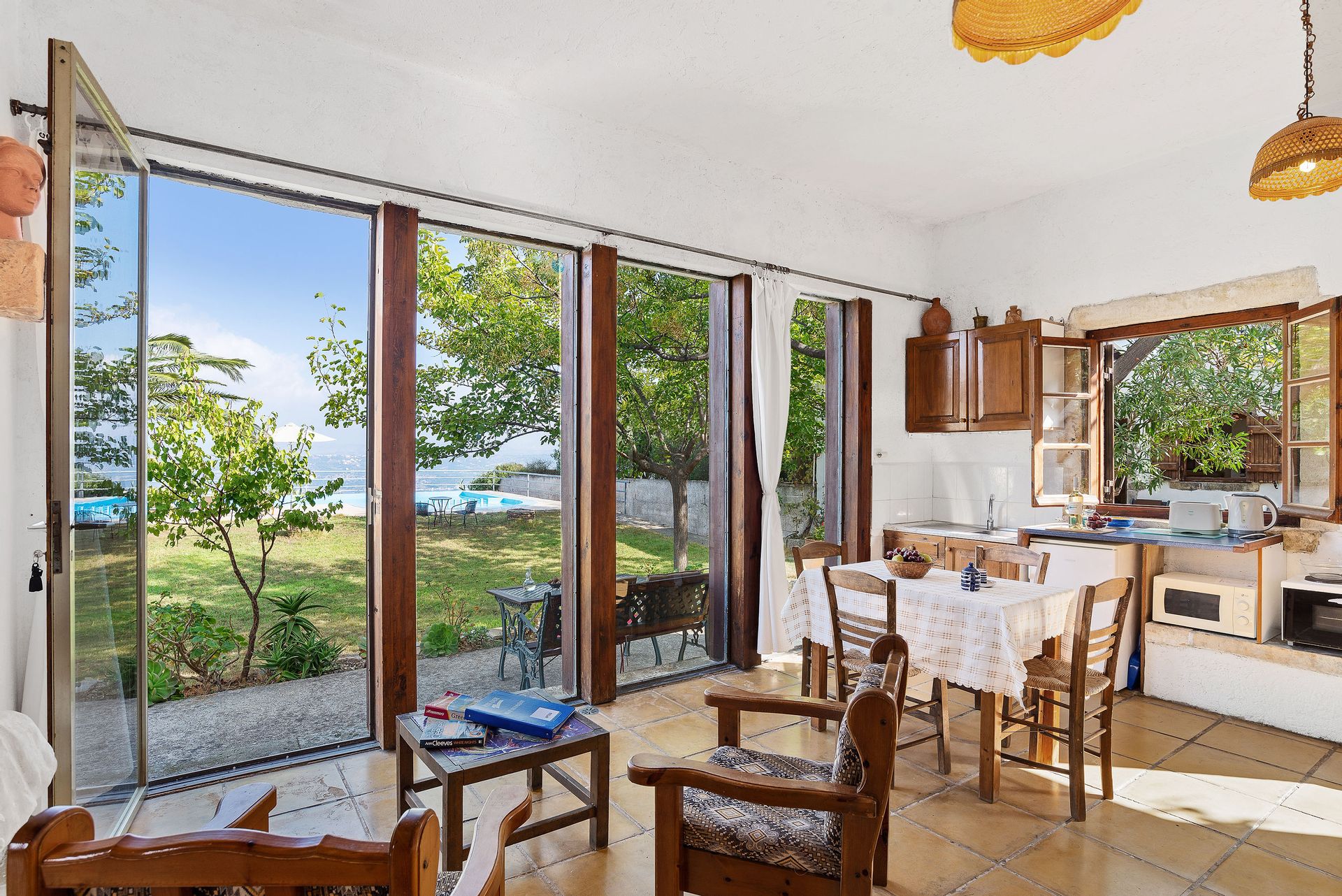 Pure Crete - SHOUSE - 4