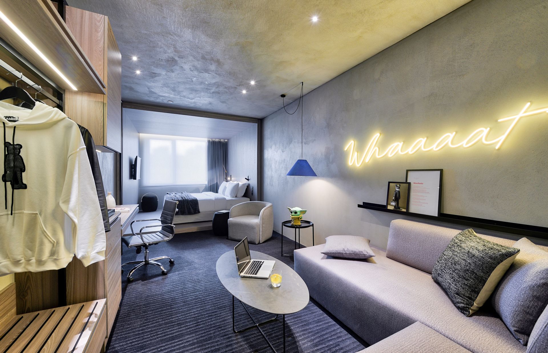 Signature Suite