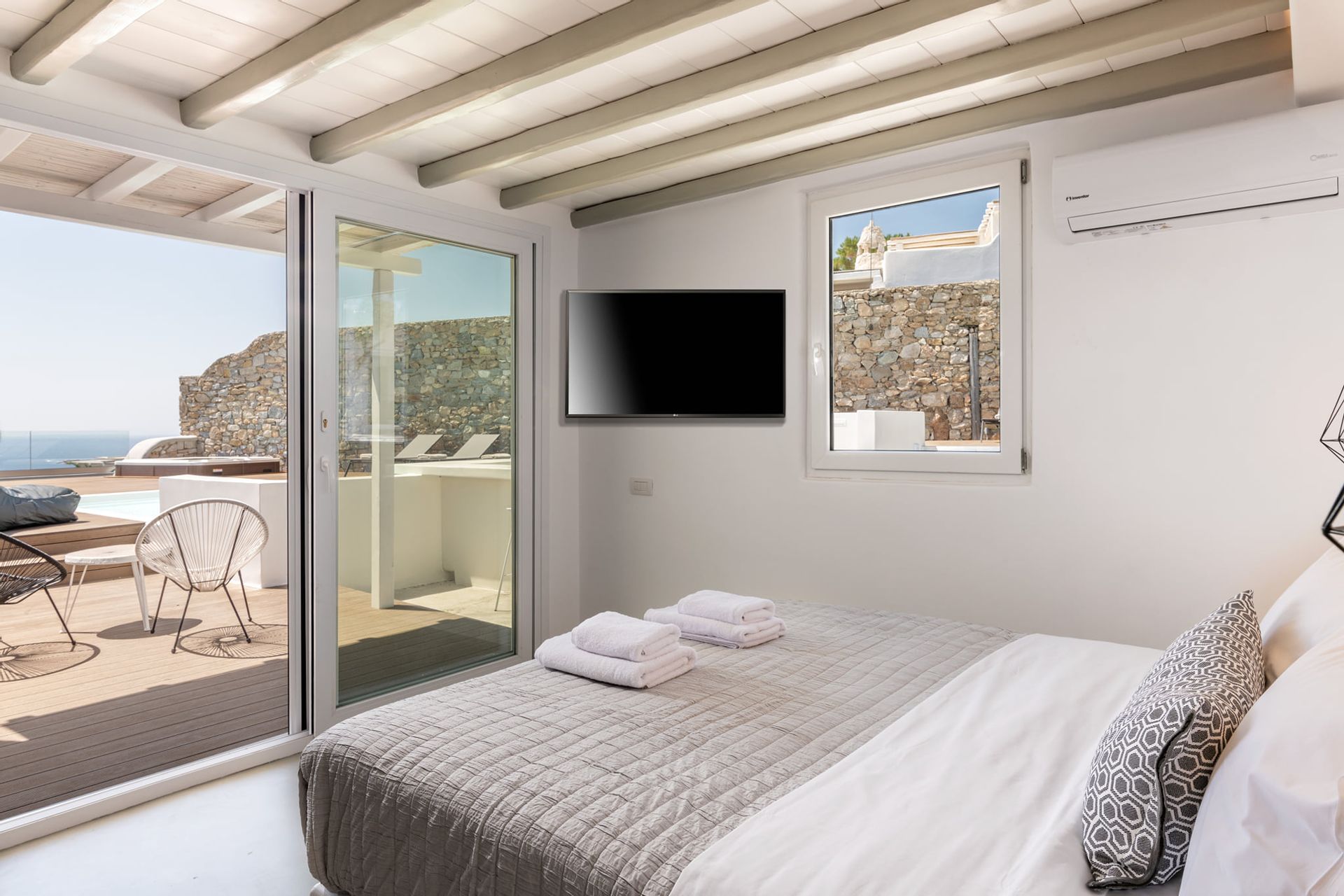 Mykonos Feelings - XENIA - 7
